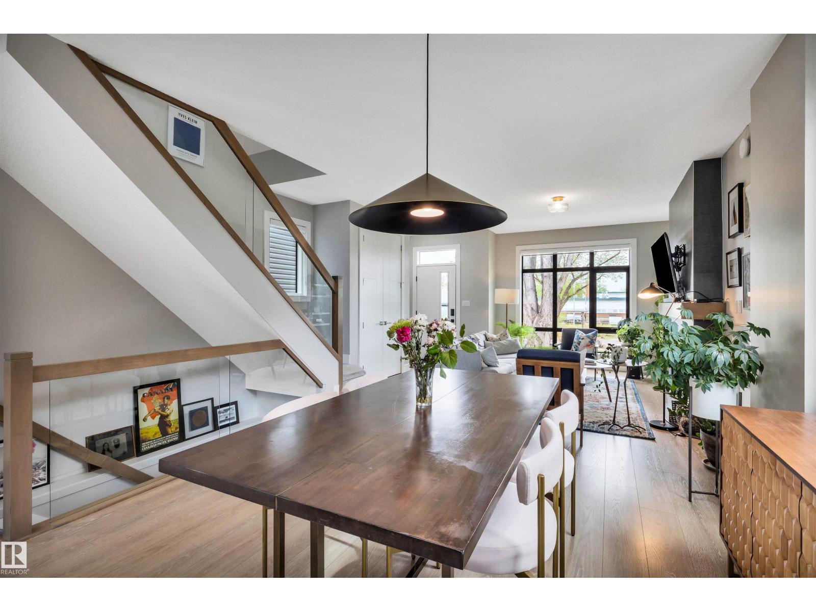 6333 105A ST NW - 15