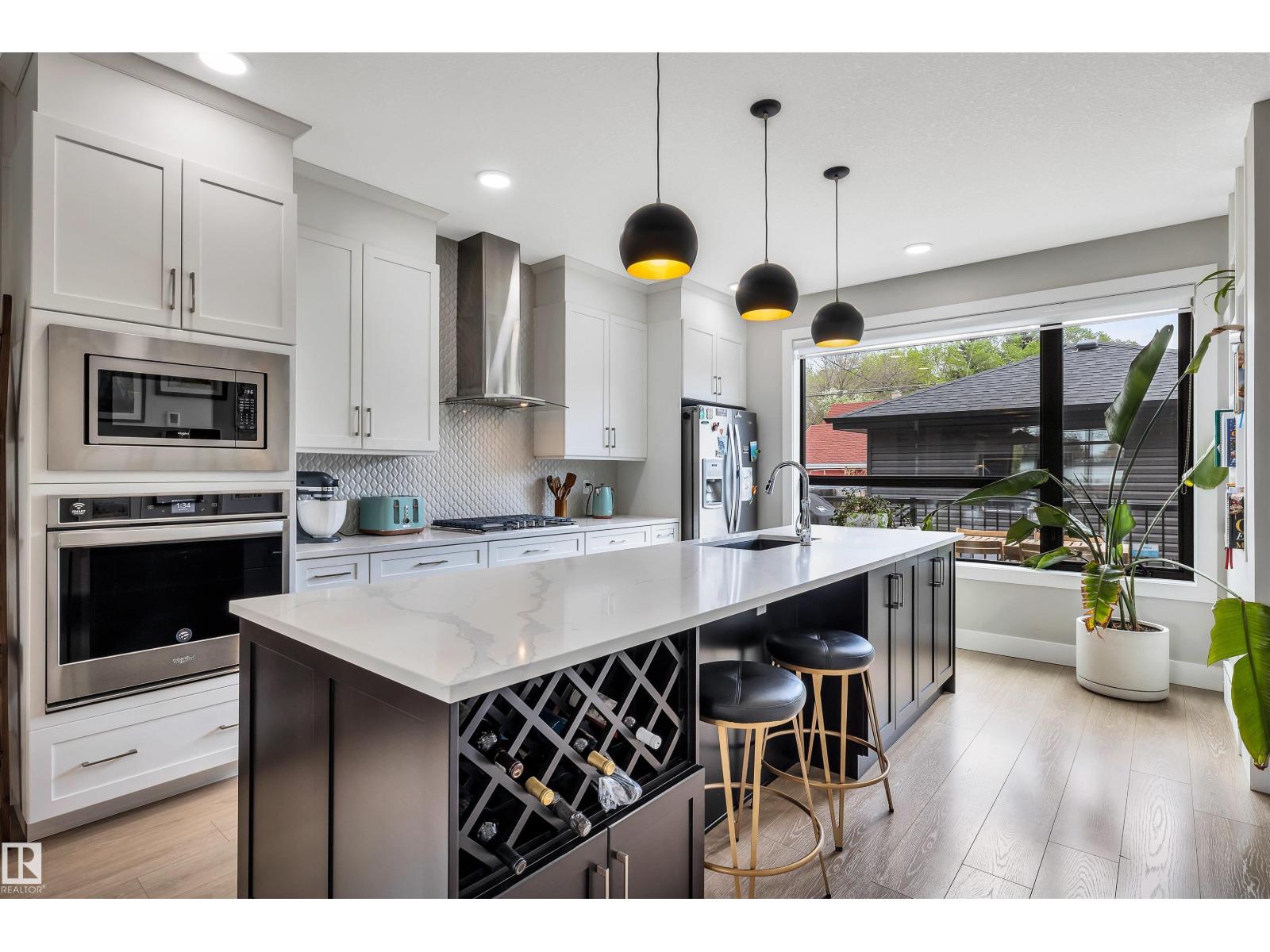 6333 105A ST NW - 17