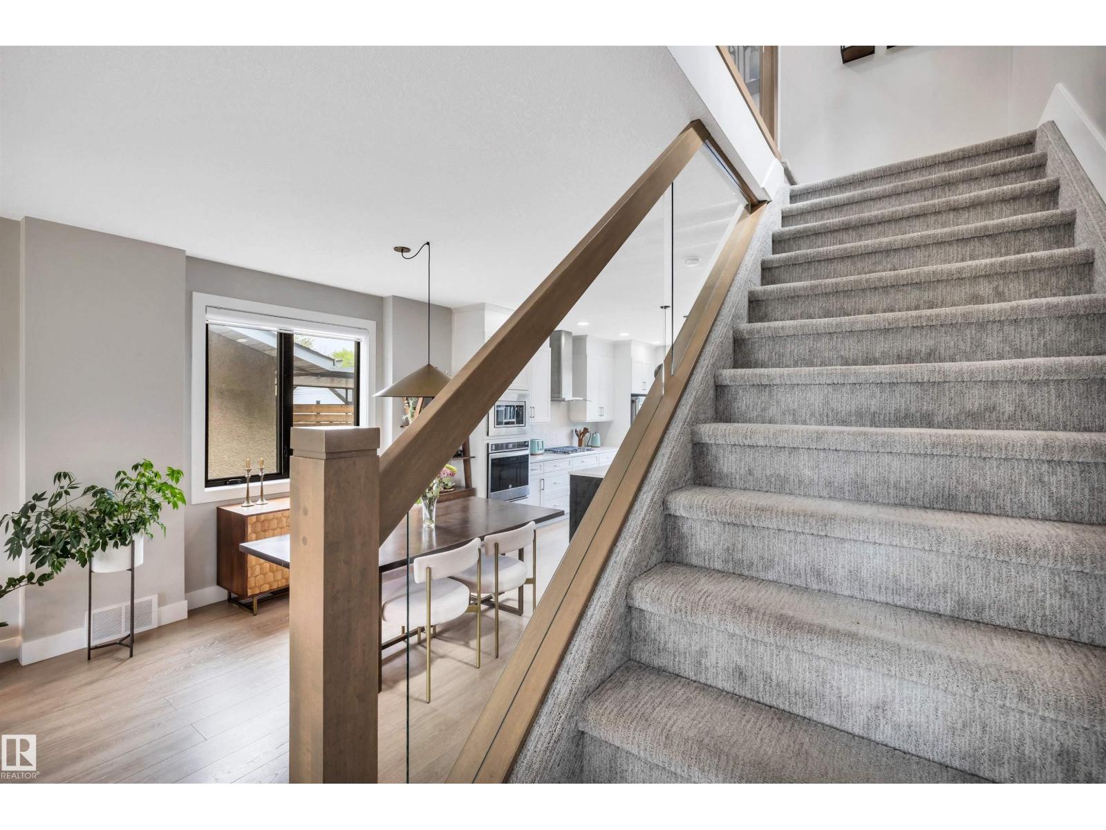 6333 105A ST NW - 25
