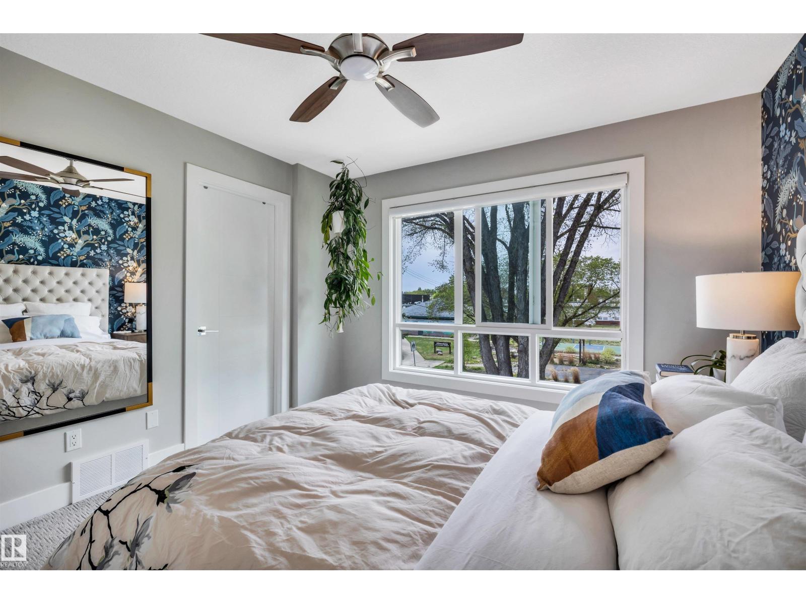 6333 105A ST NW - 28