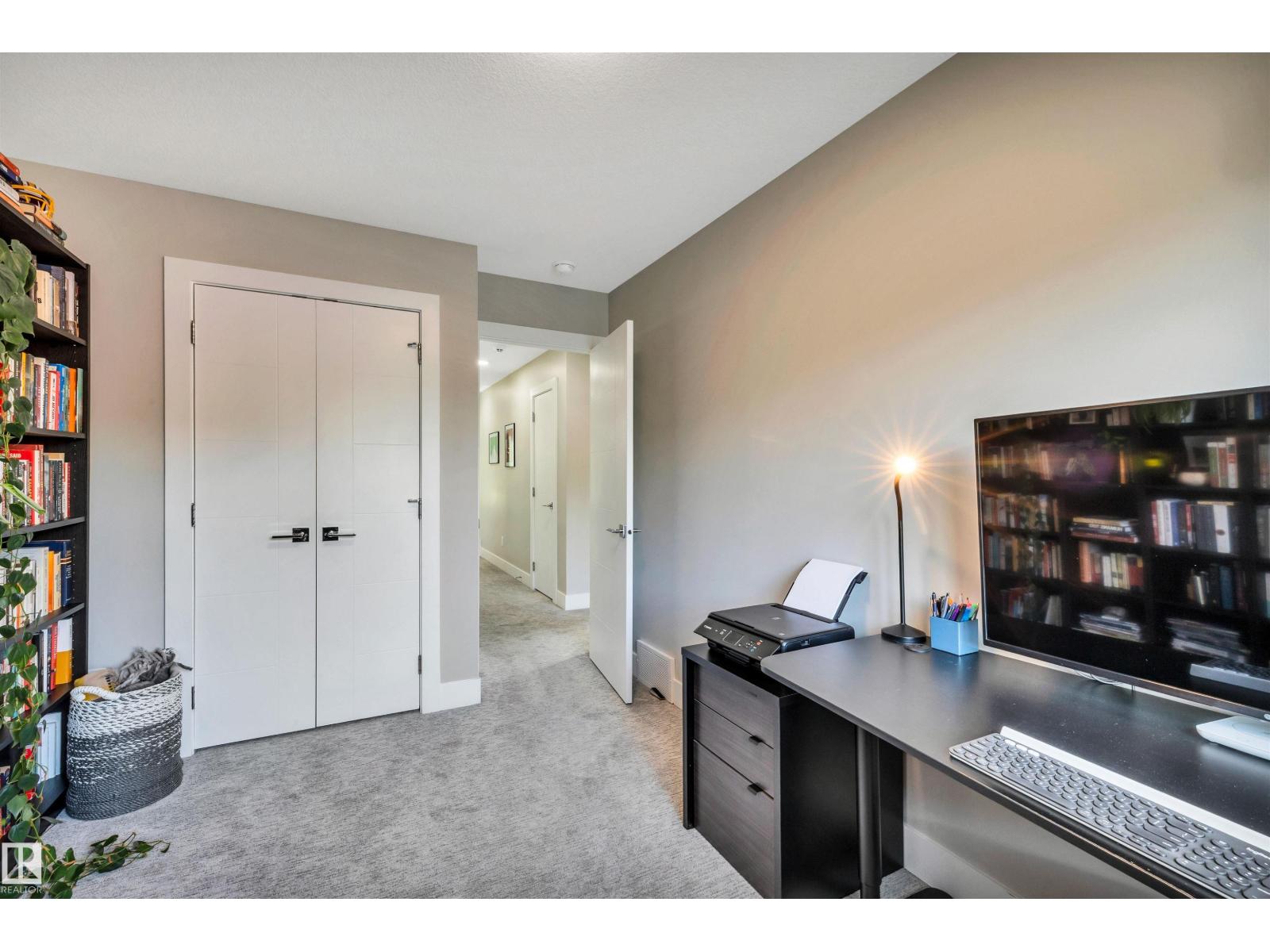 6333 105A ST NW - 37