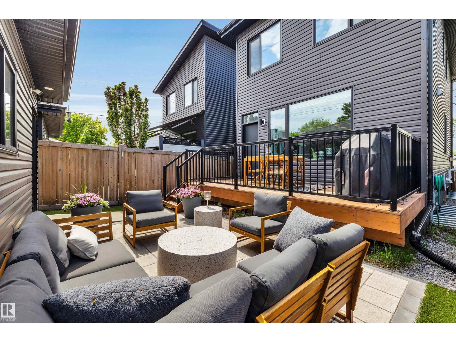 6333 105A ST NW - 47