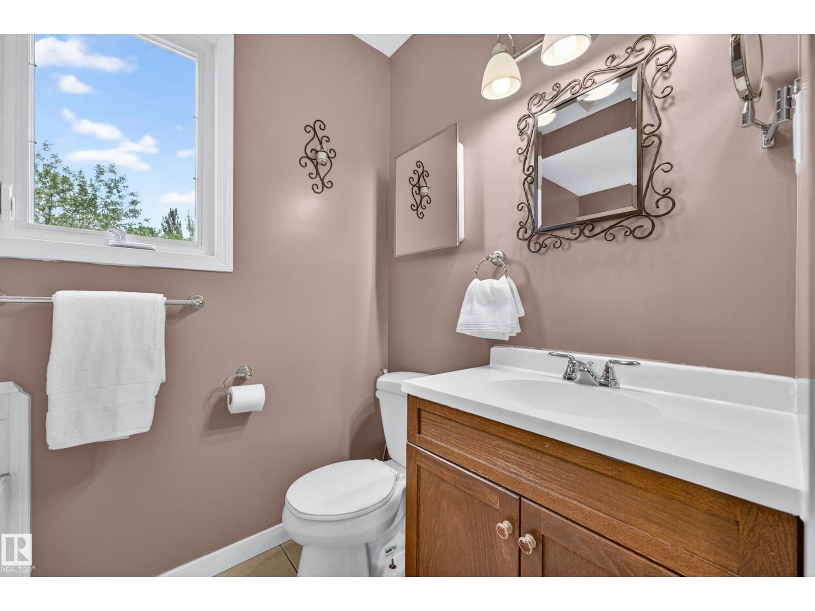 3004 36 ST NW - 22
