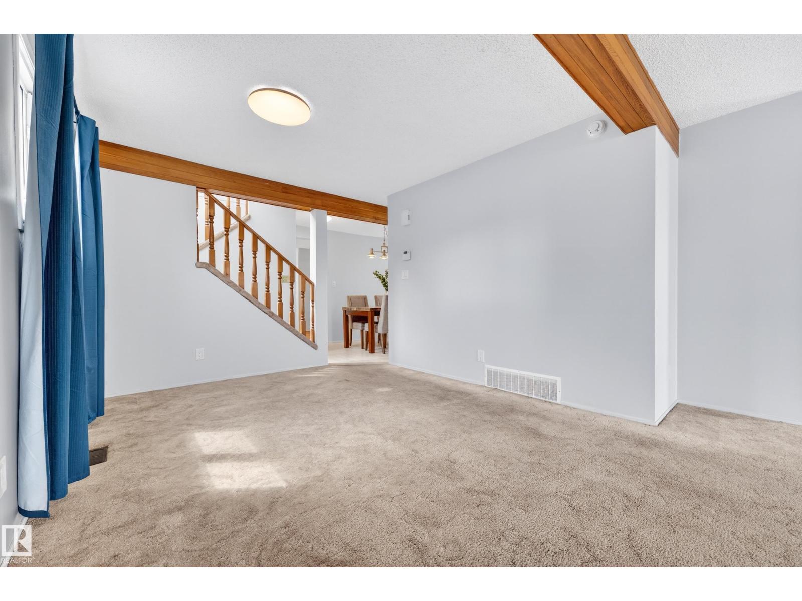 3004 36 ST NW - 7