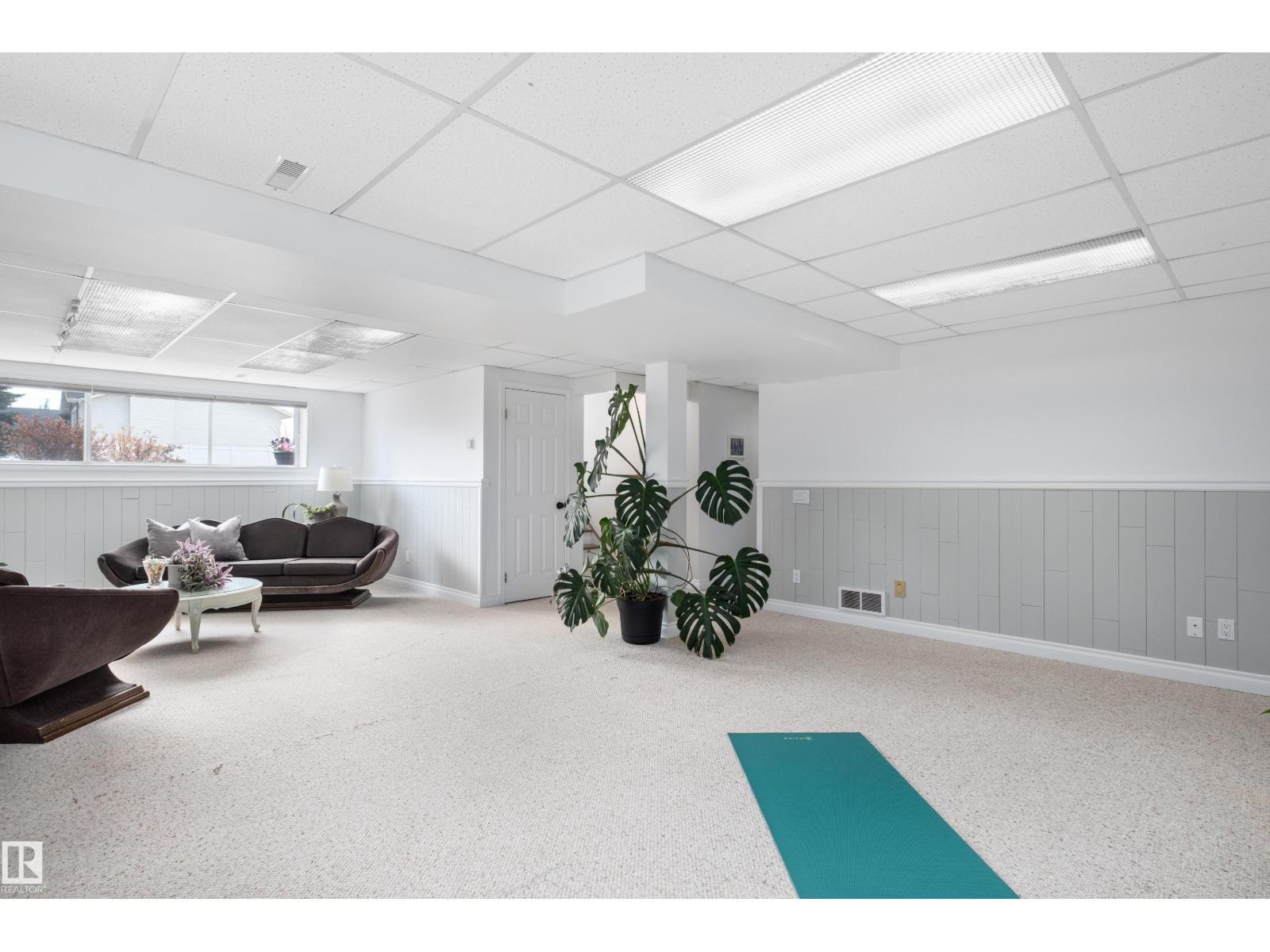 5804 57 AV — photo 28