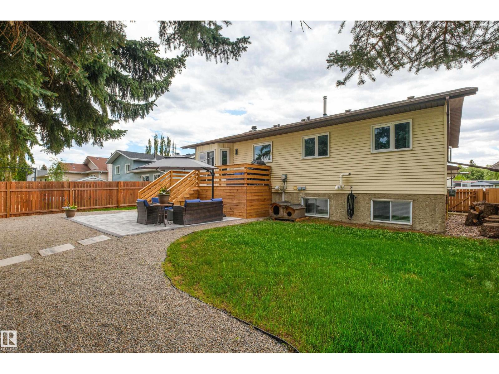 5804 57 AV — photo 36