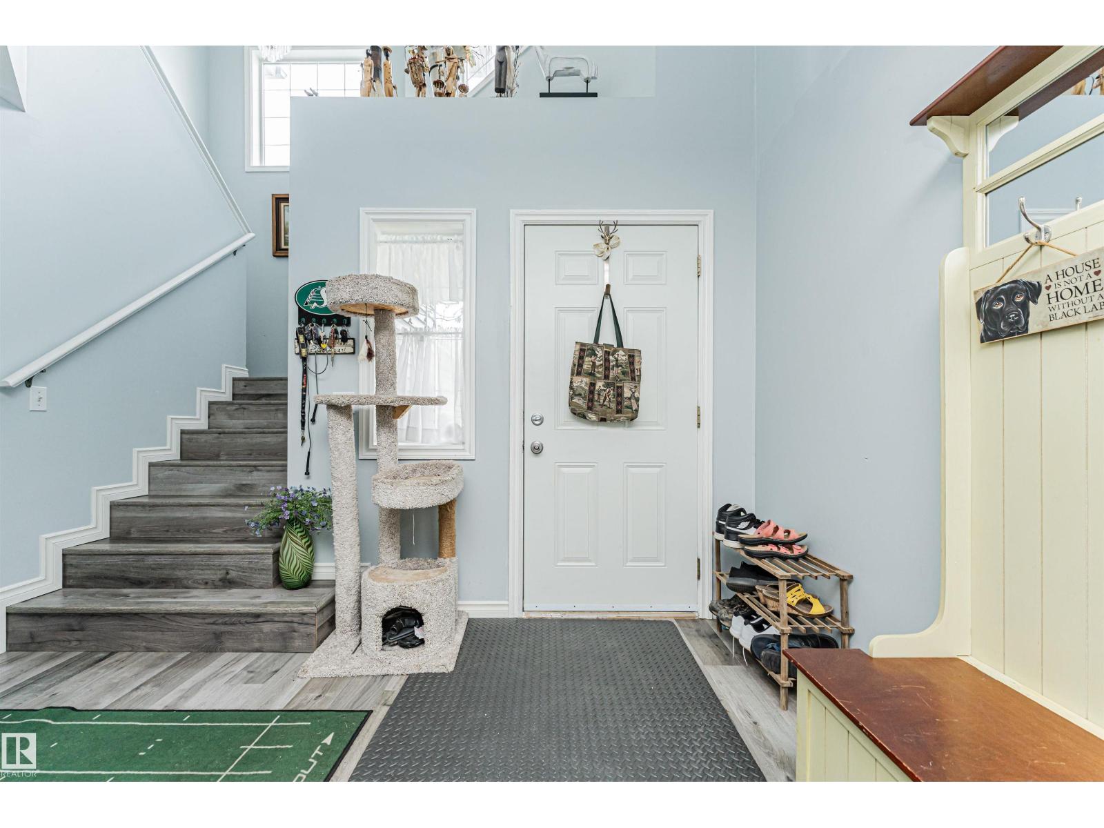 9 LANGLEY CR - Image 3