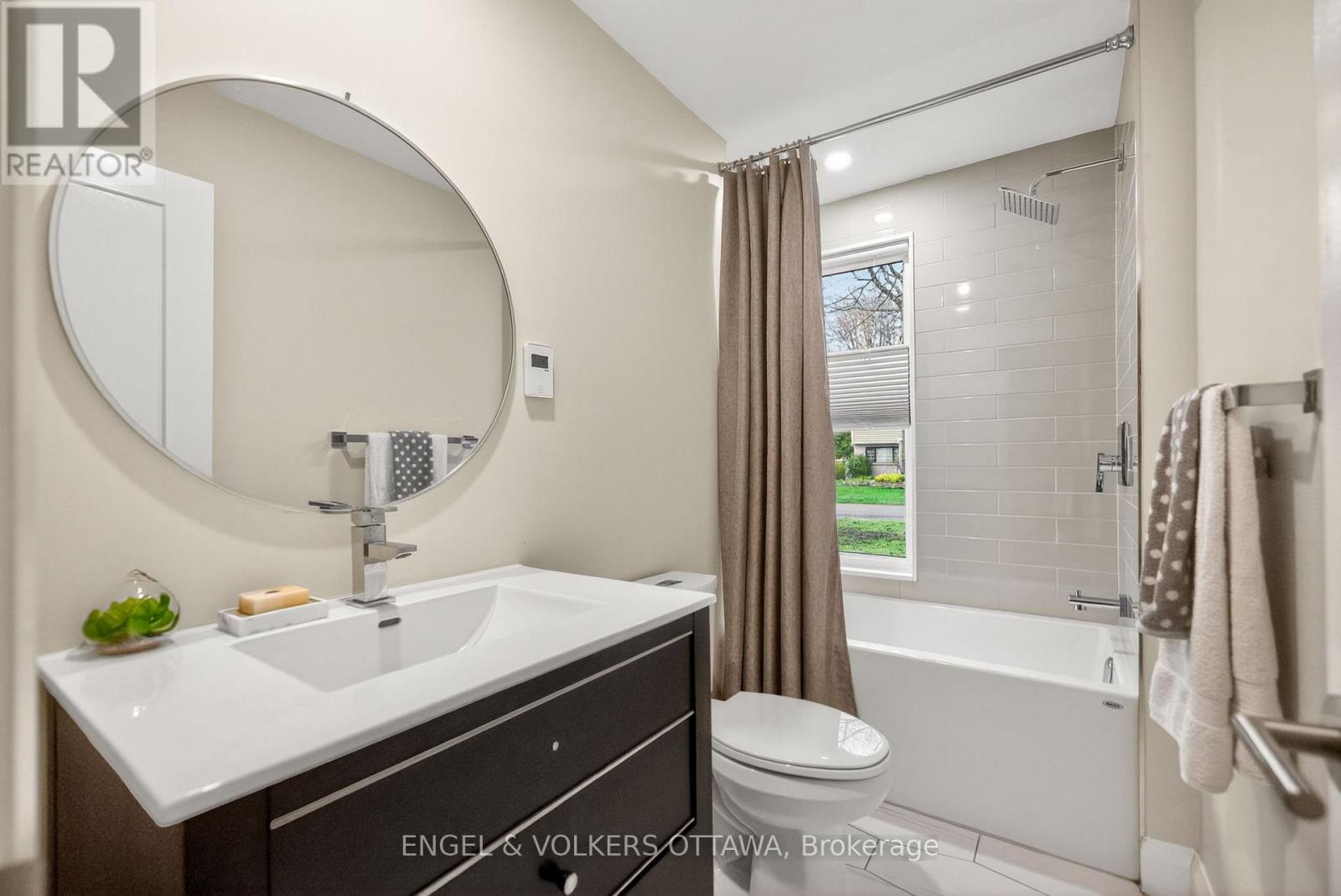 1530 CATON STREET - 35