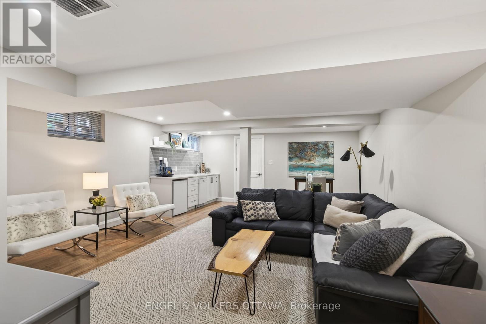 1530 CATON STREET - 40