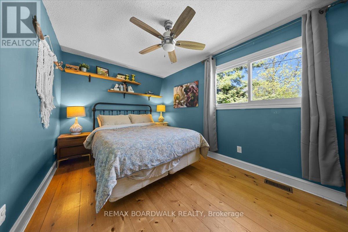 32 MARTIN STREET S - 15