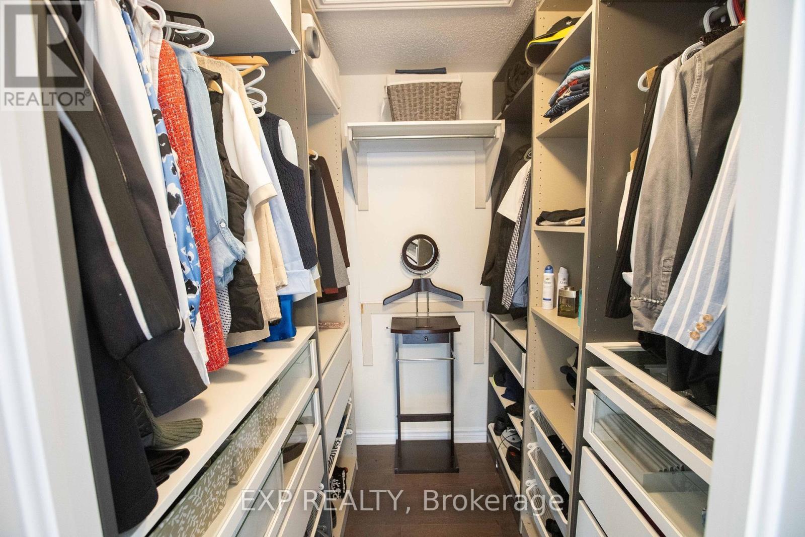 224 ALEX POLOWIN AVENUE - 17