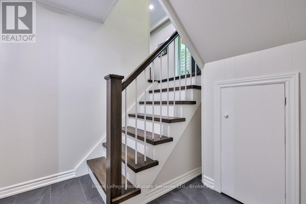 1528 WARLAND ROAD - 36