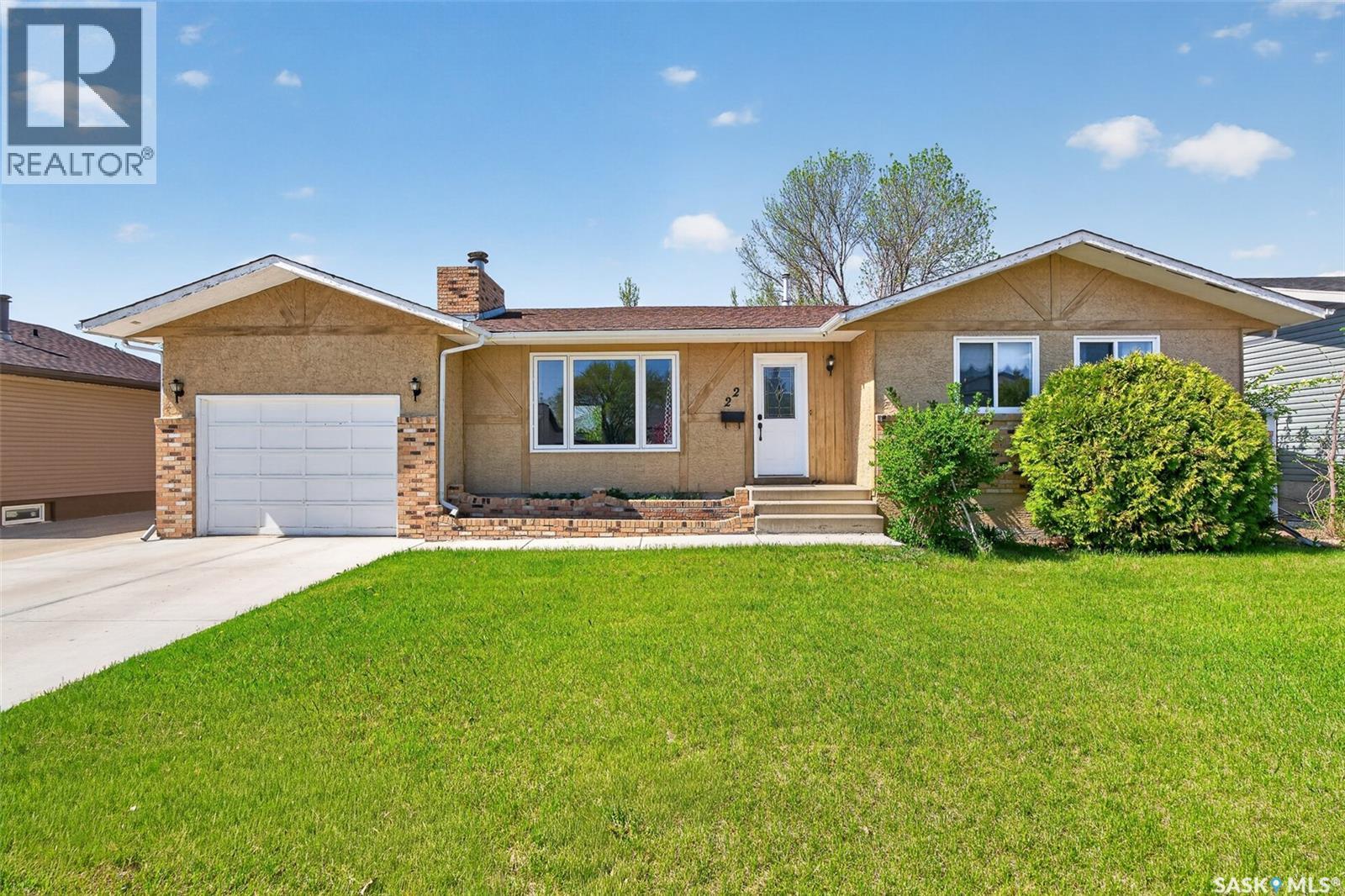 22 Edelweiss CRESCENT - 1