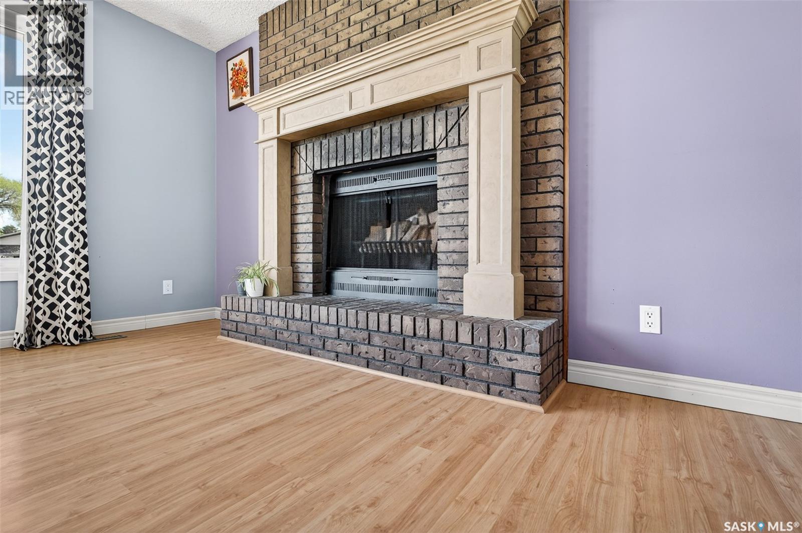 22 Edelweiss CRESCENT - 12