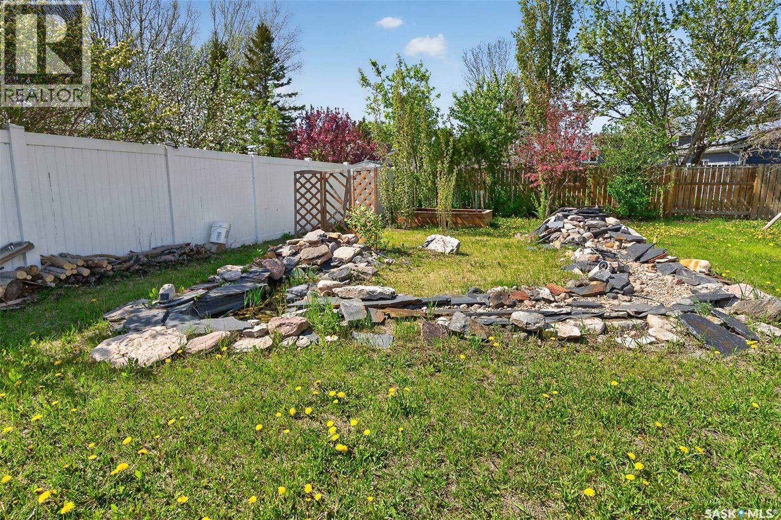 22 Edelweiss CRESCENT - 62