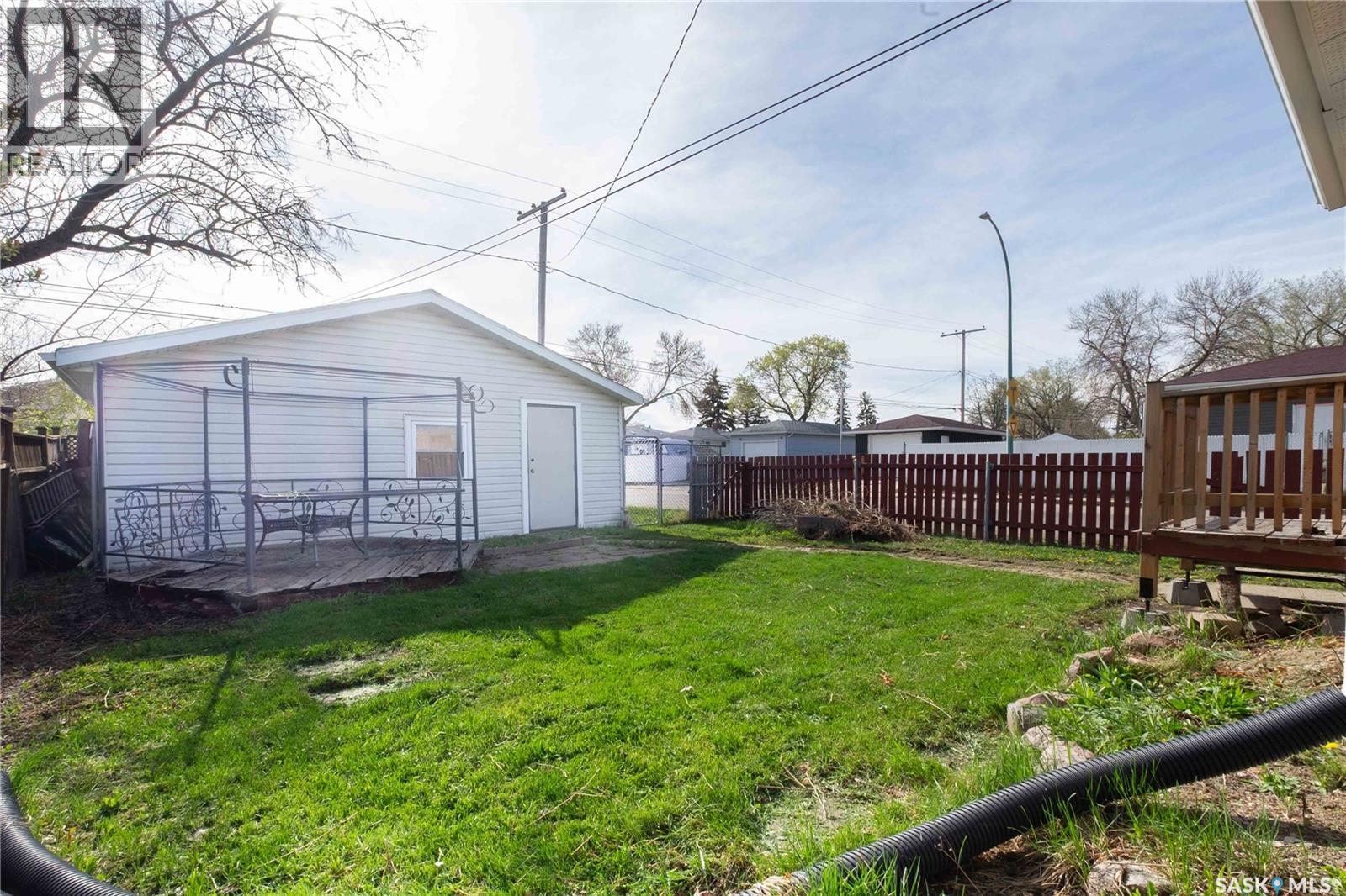 1077 Broder STREET - 6