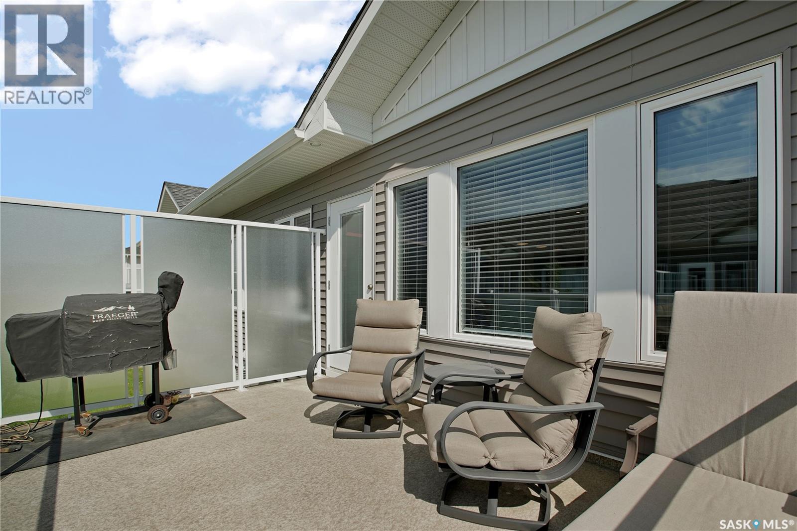 #2 437 Palmer CRESCENT - 24