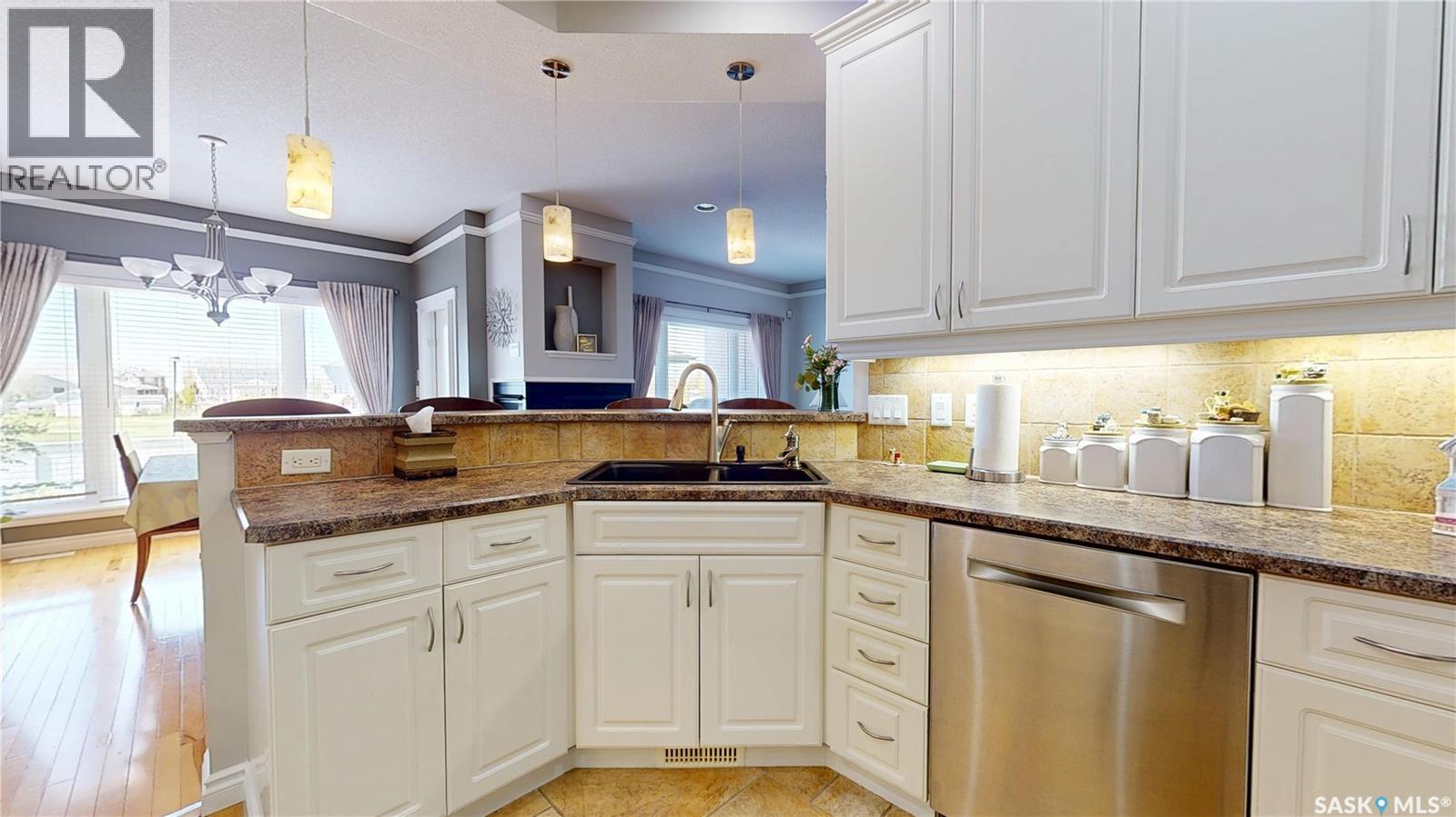 14 Woods CRESCENT - 10