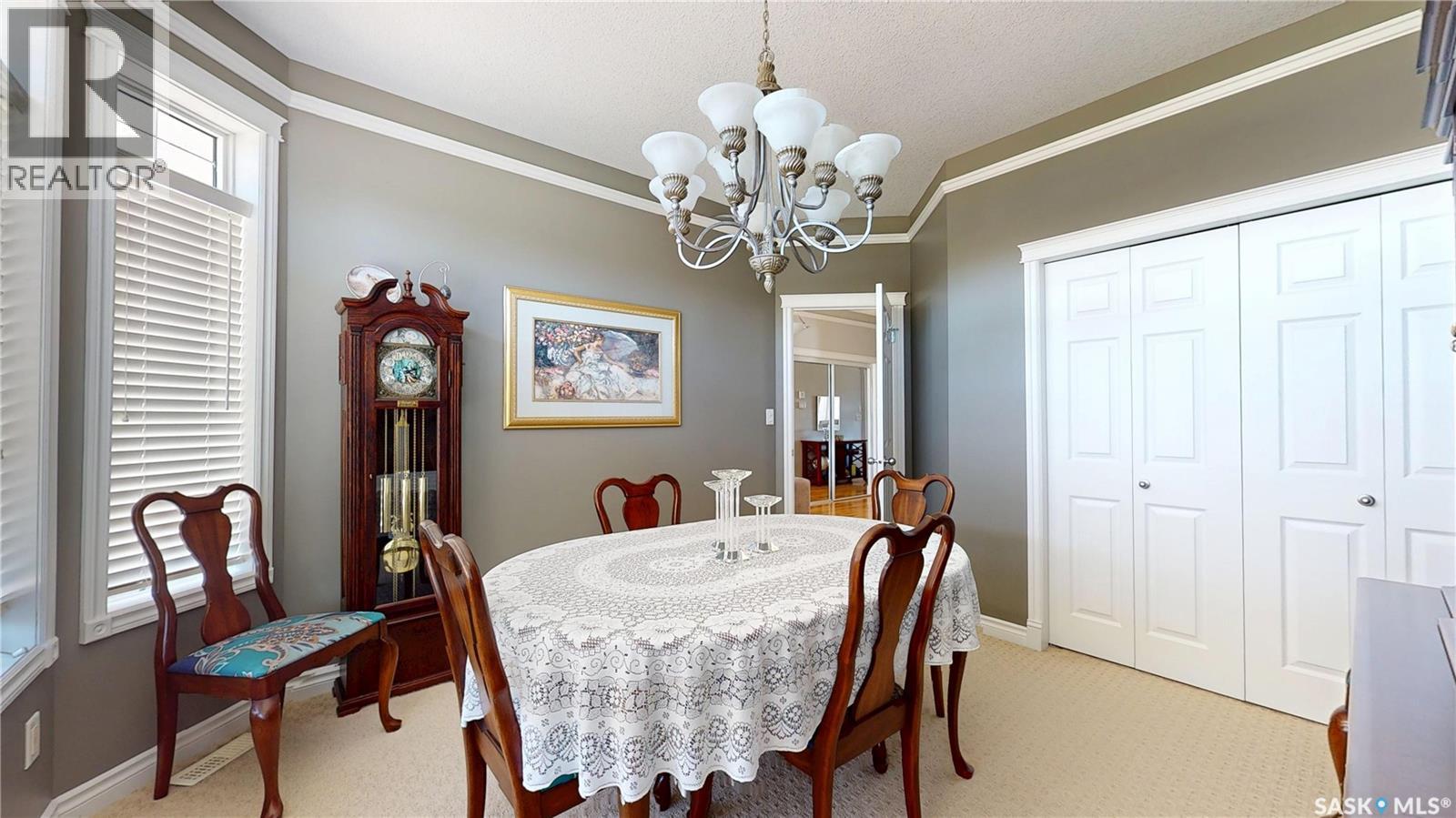 14 Woods CRESCENT - 21