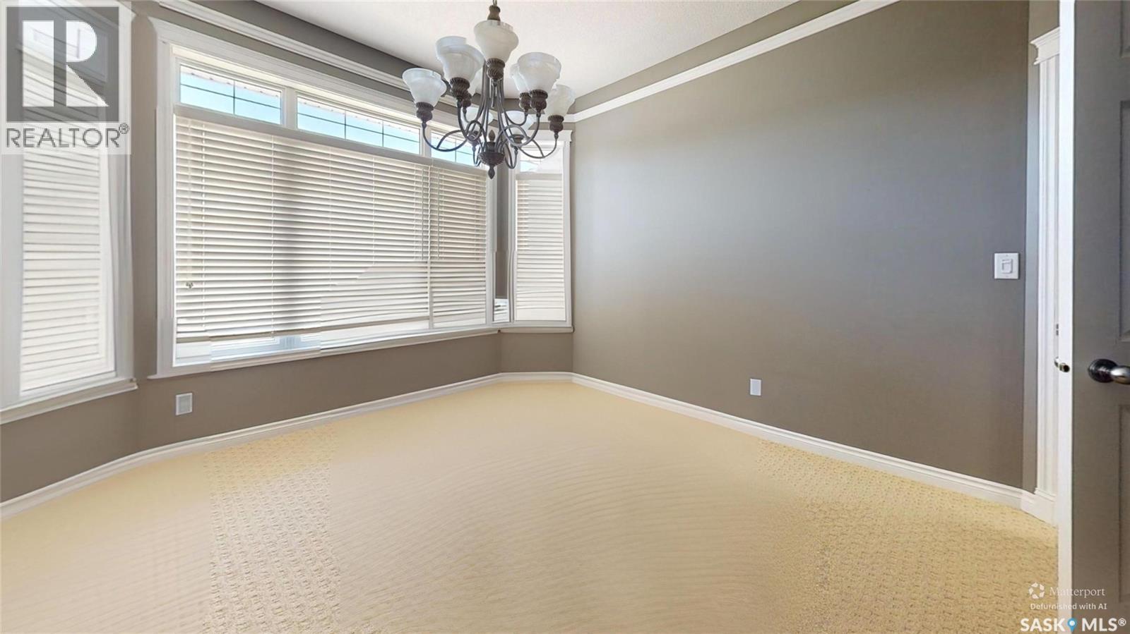 14 Woods CRESCENT - 22