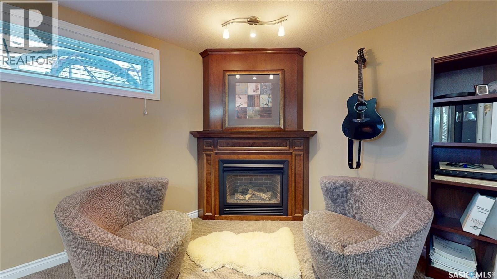 14 Woods CRESCENT - 31