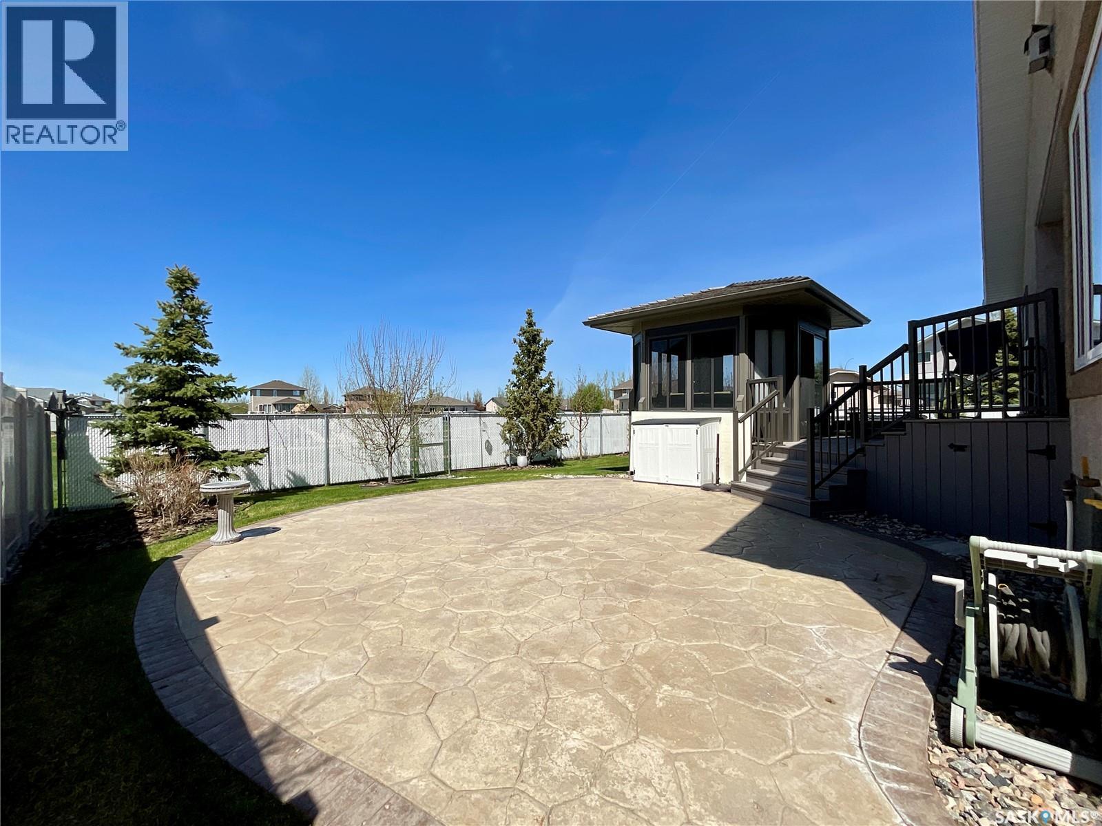 14 Woods CRESCENT - 42