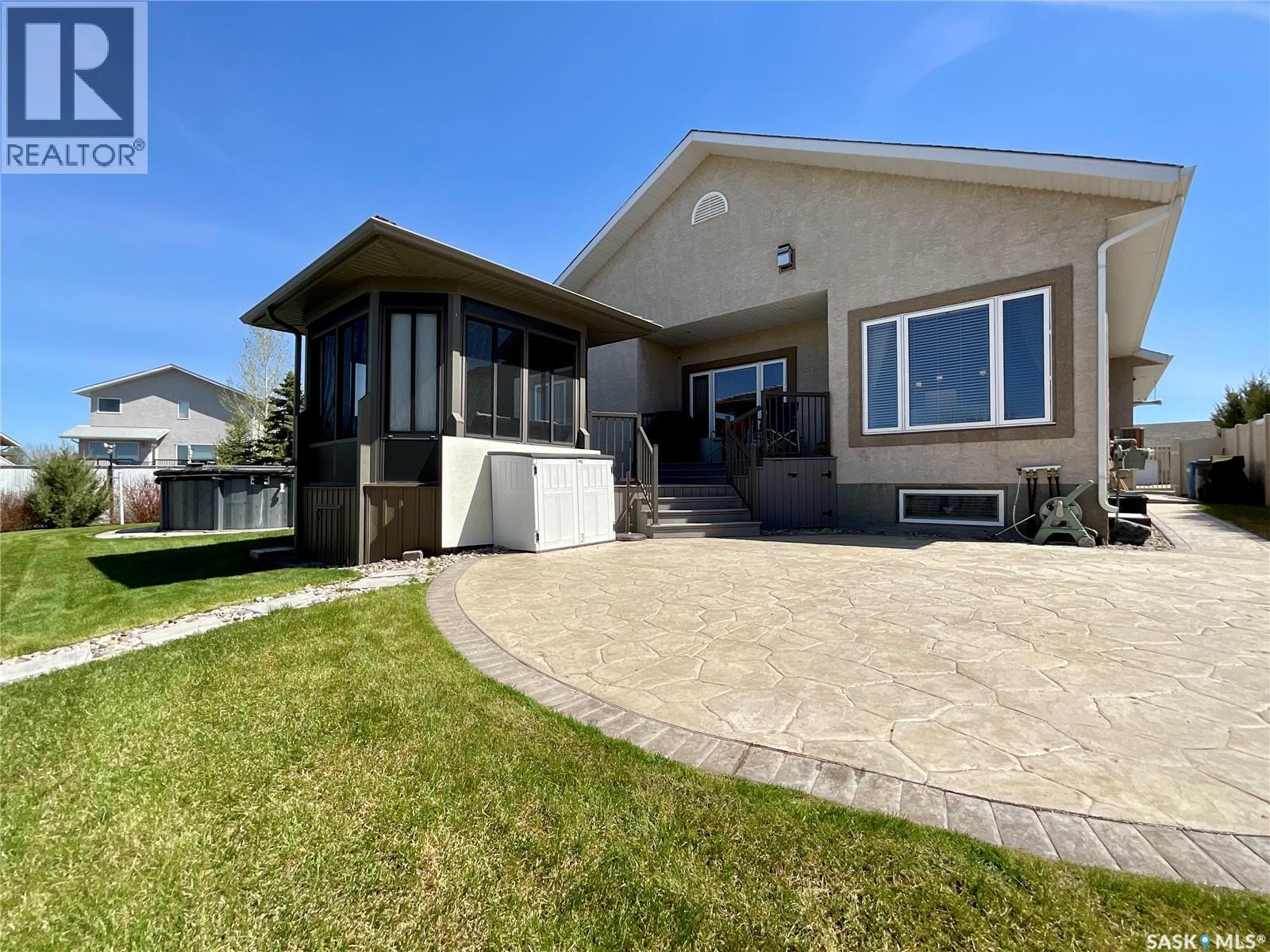 14 Woods CRESCENT - 45