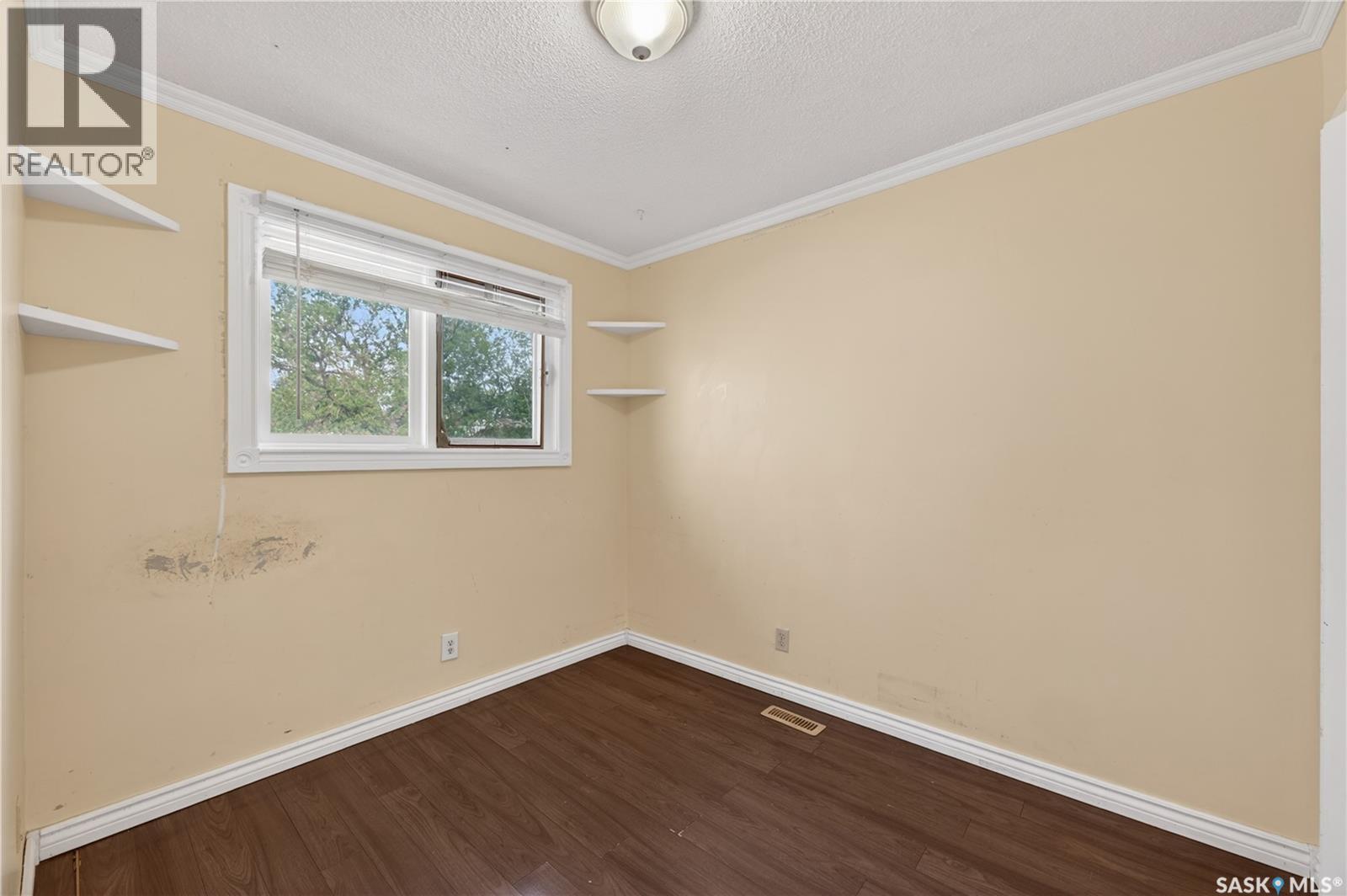 83 Groome AVENUE - 12
