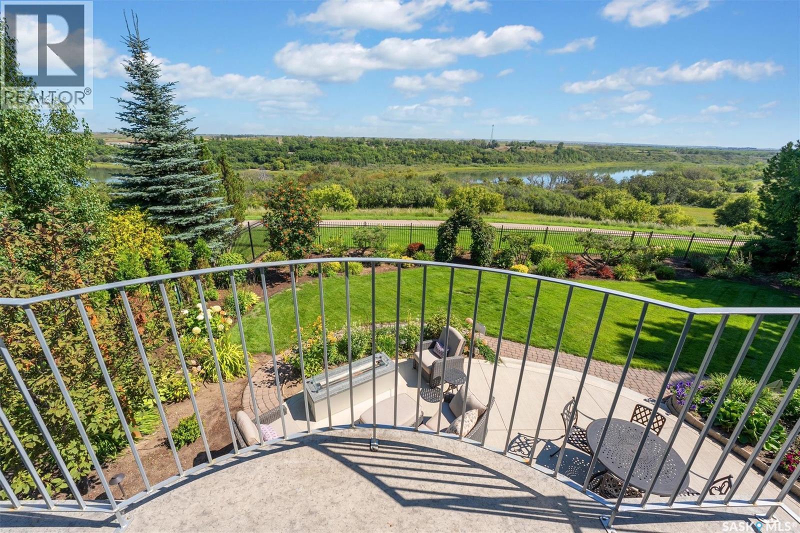 323 Mallin CRESCENT - 34