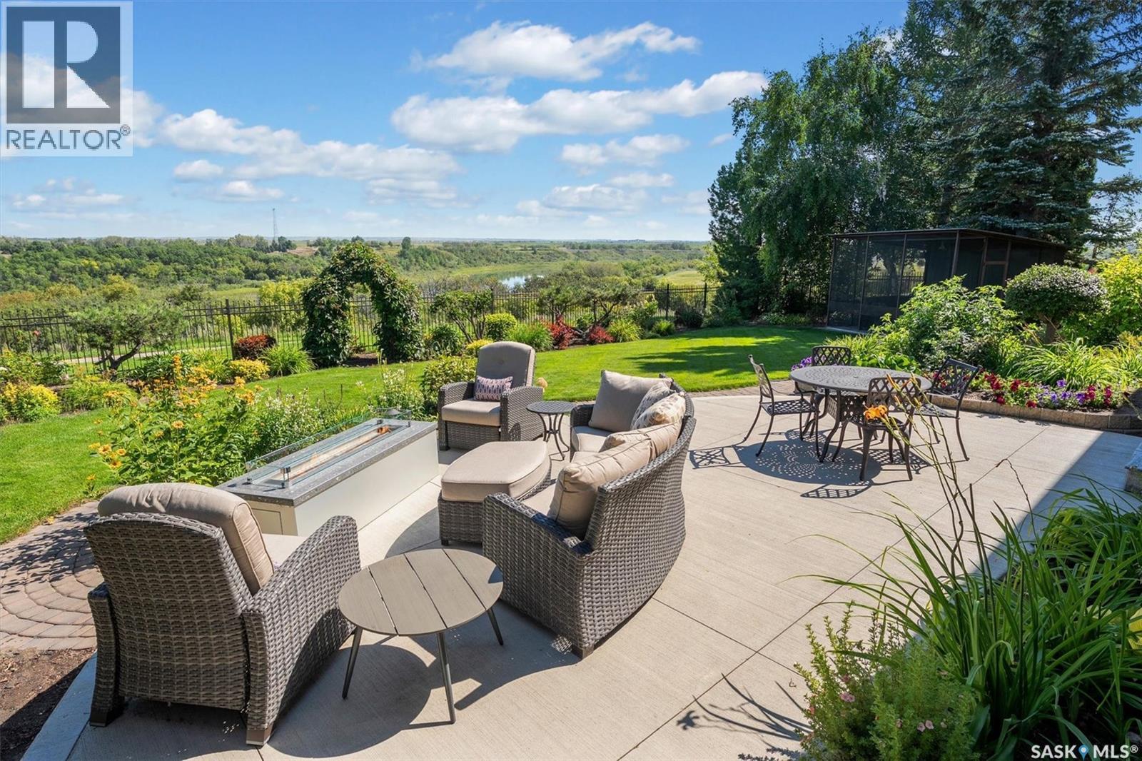 323 Mallin CRESCENT - 50