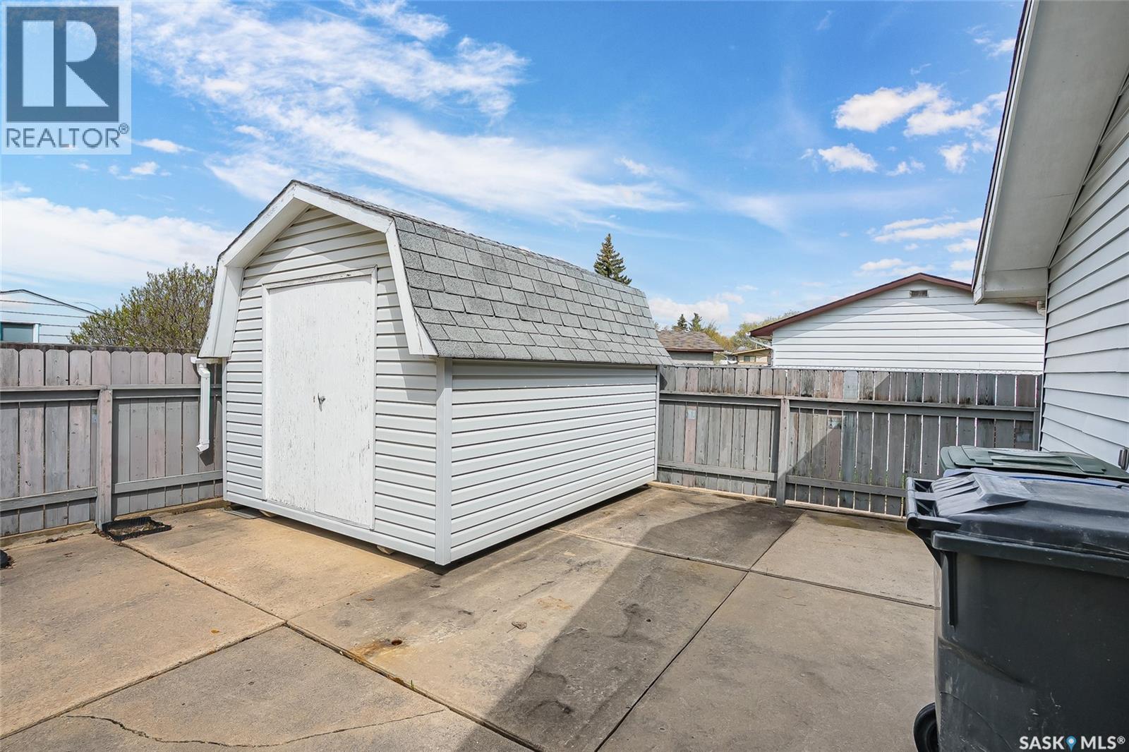 1117 Y AVENUE N - 33