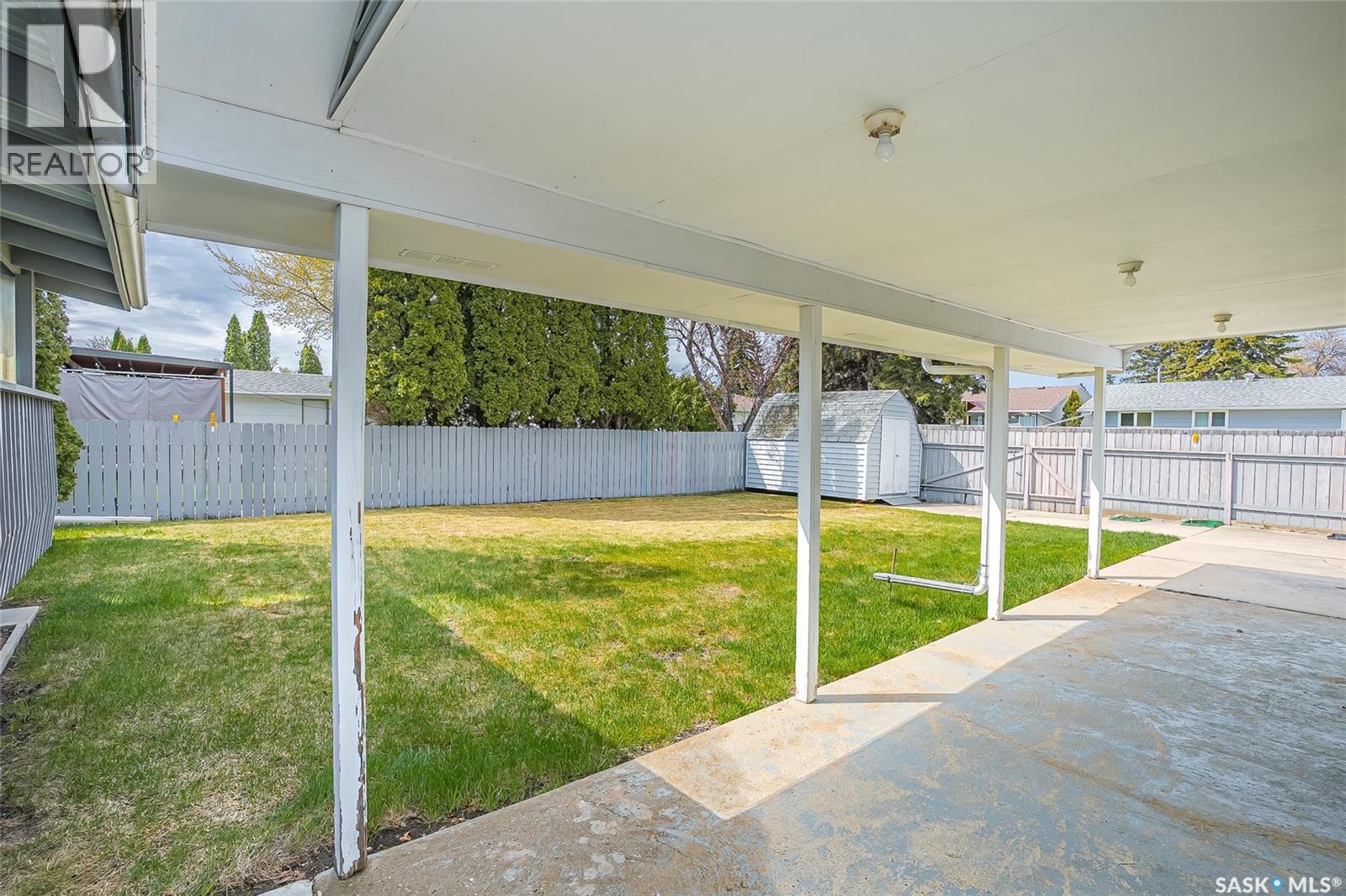 1117 Y AVENUE N - 37