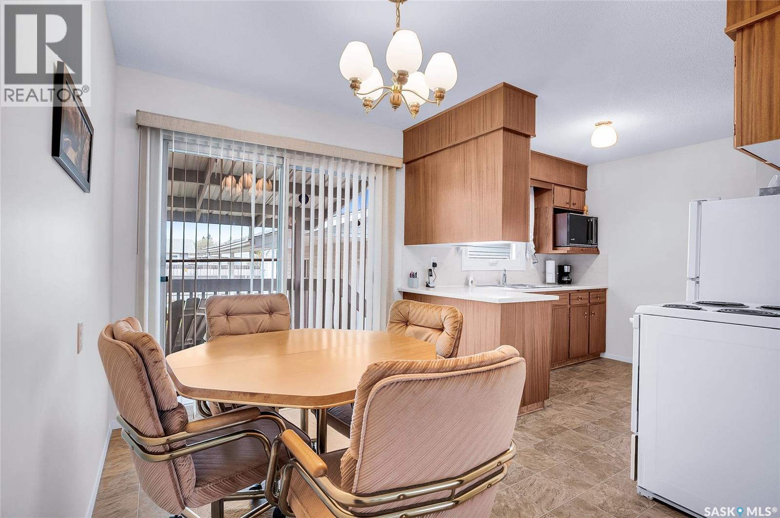 1117 Y AVENUE N - 8