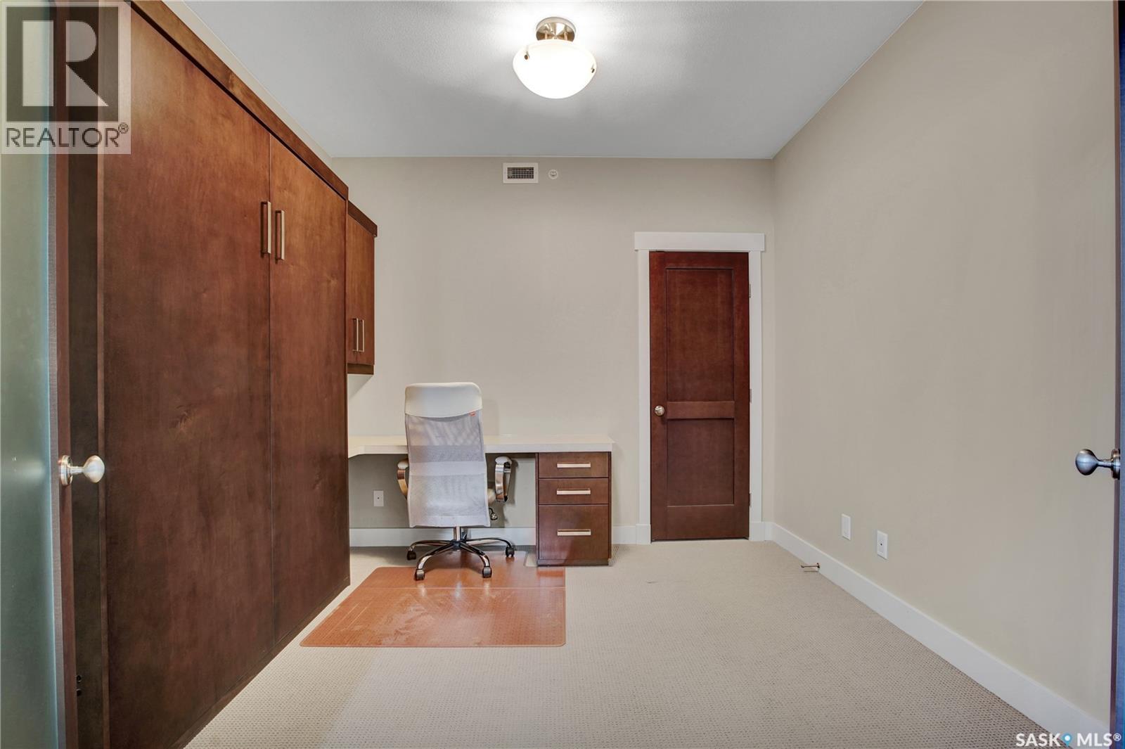 #314 1132 College DRIVE - 8
