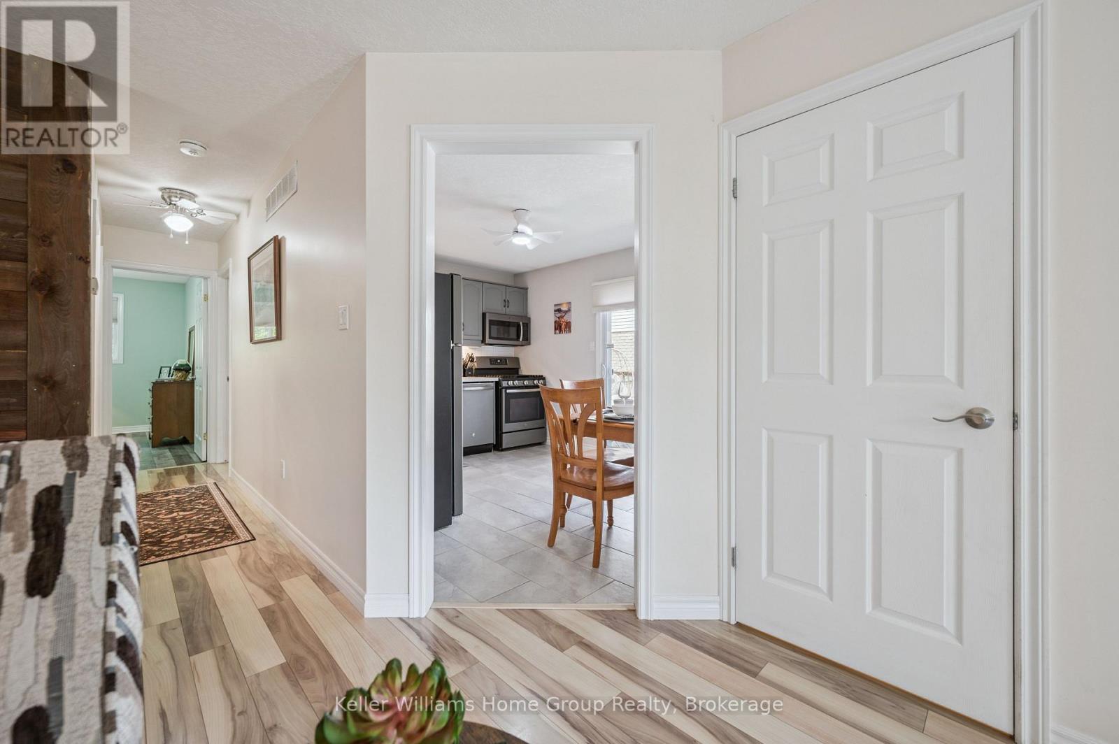 130 BELLAMY CRESCENT - 14