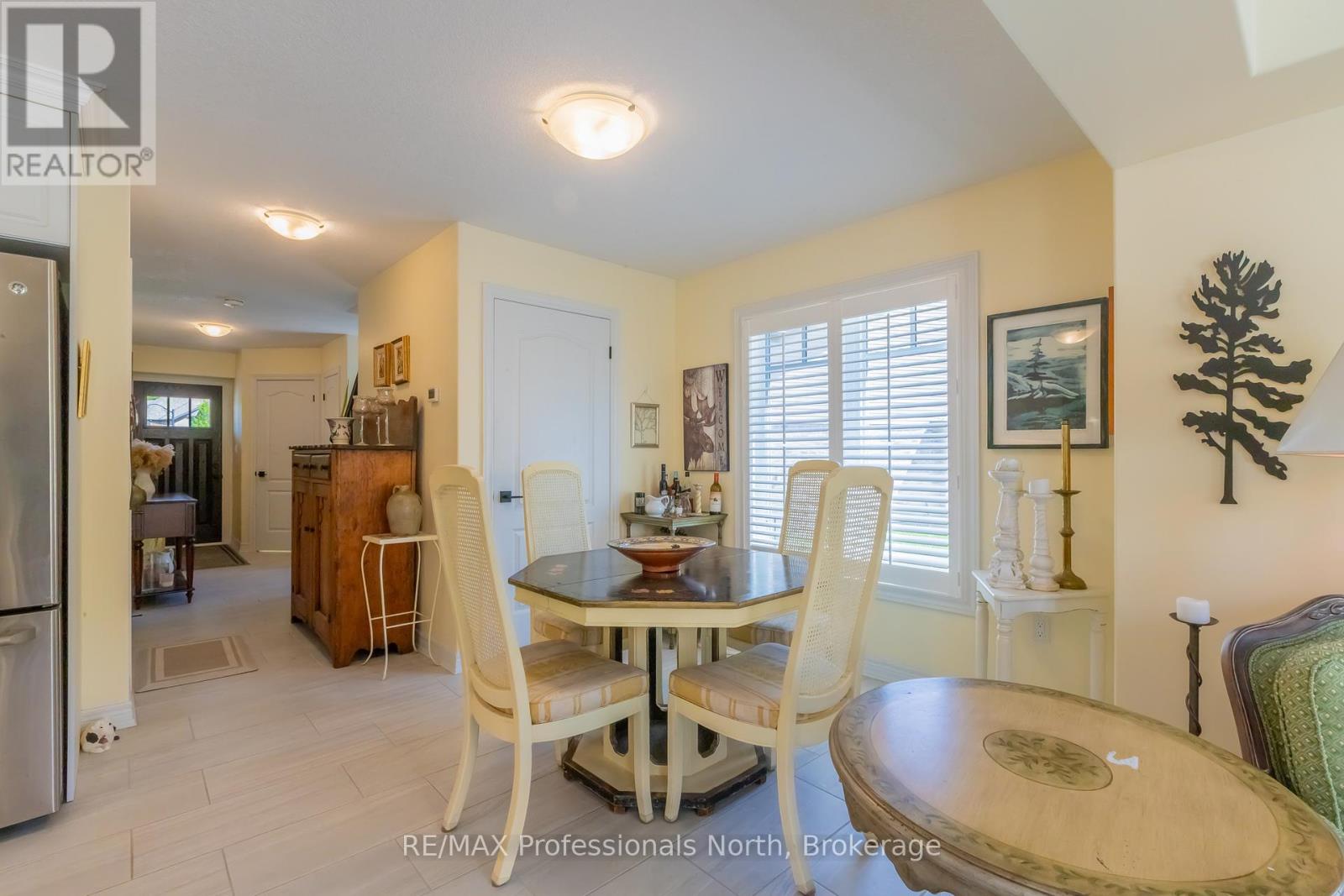 36 SPALDING CRESCENT - 33