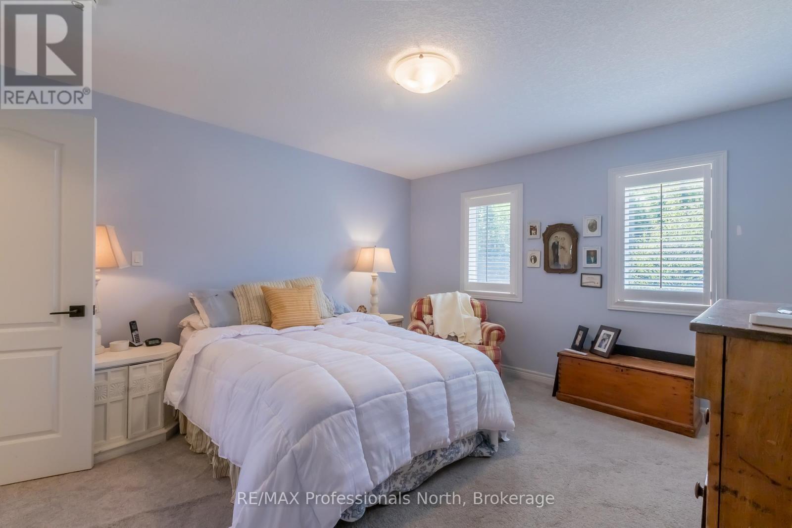 36 SPALDING CRESCENT - 36
