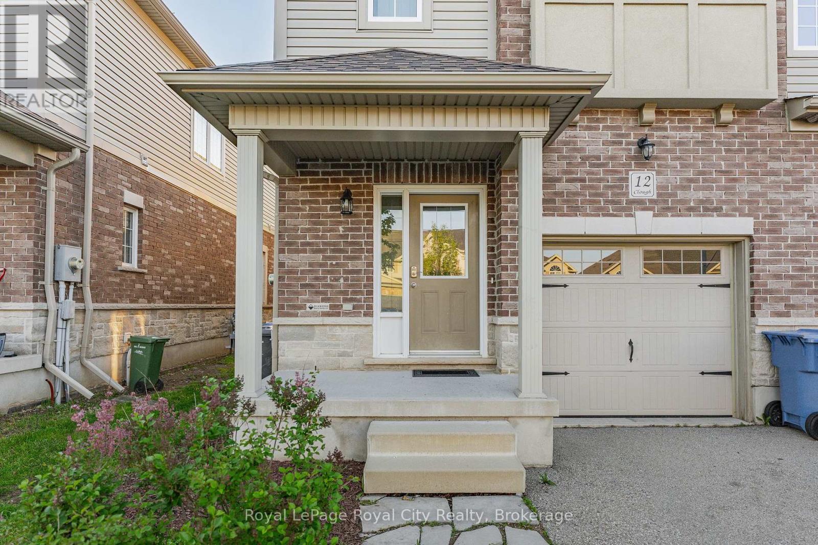 12 CLOUGH CRESCENT - 2