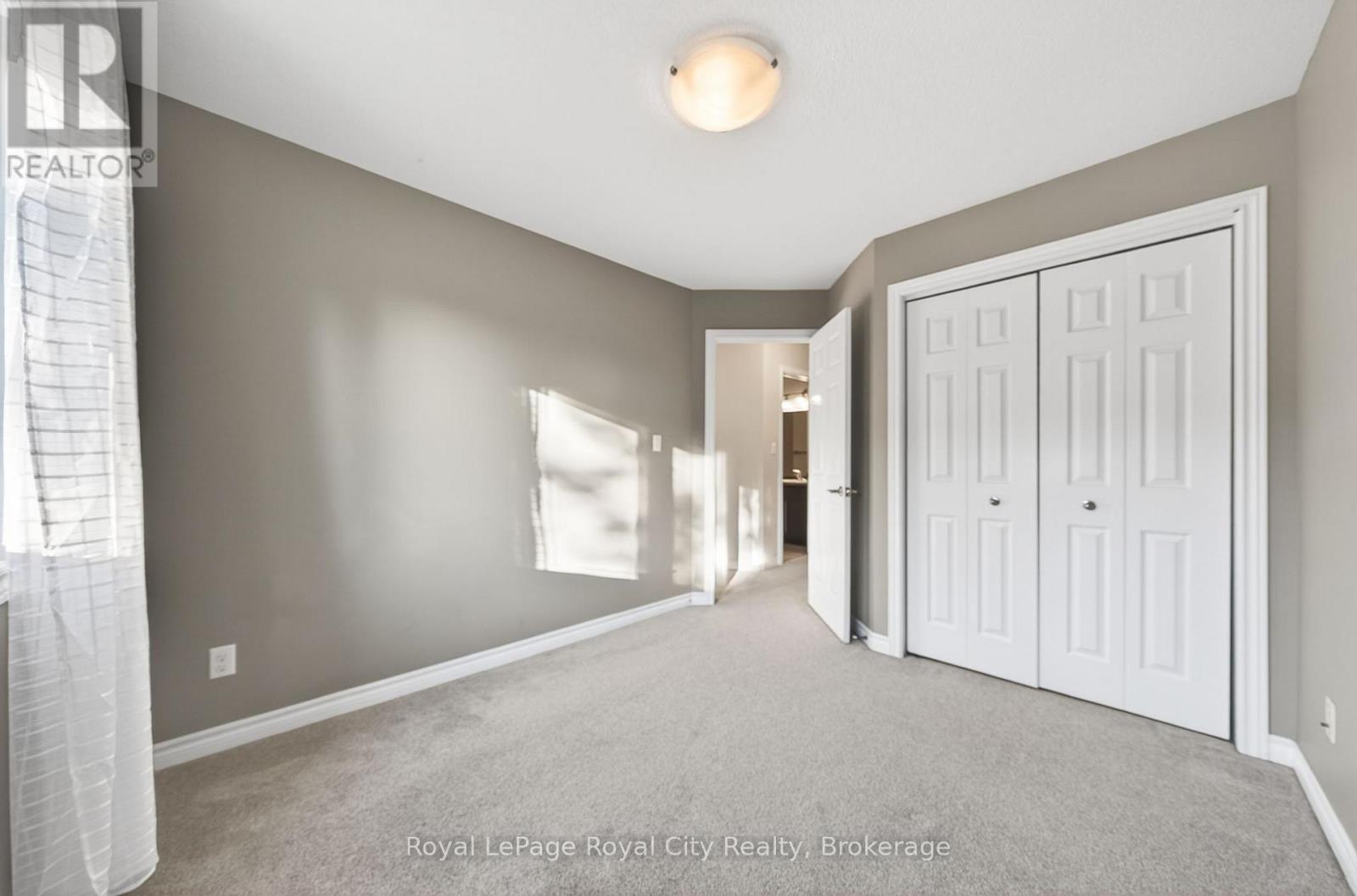 12 CLOUGH CRESCENT - 32