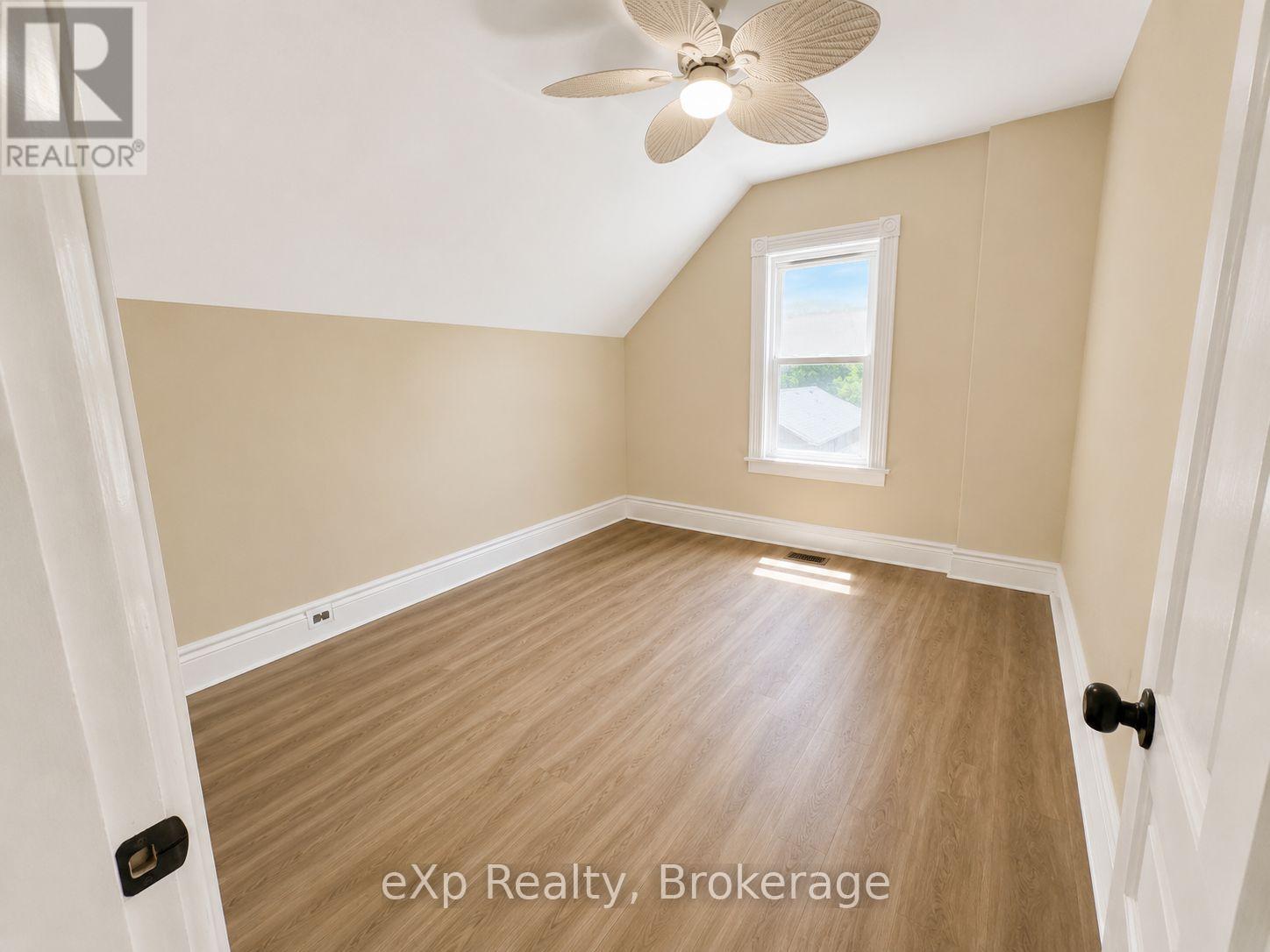 595 9TH STREET - 10