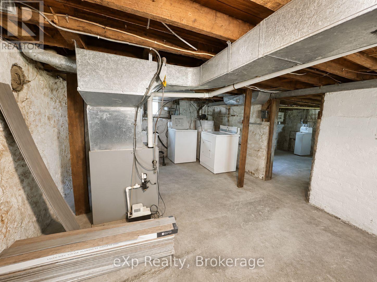 595 9TH STREET - 15