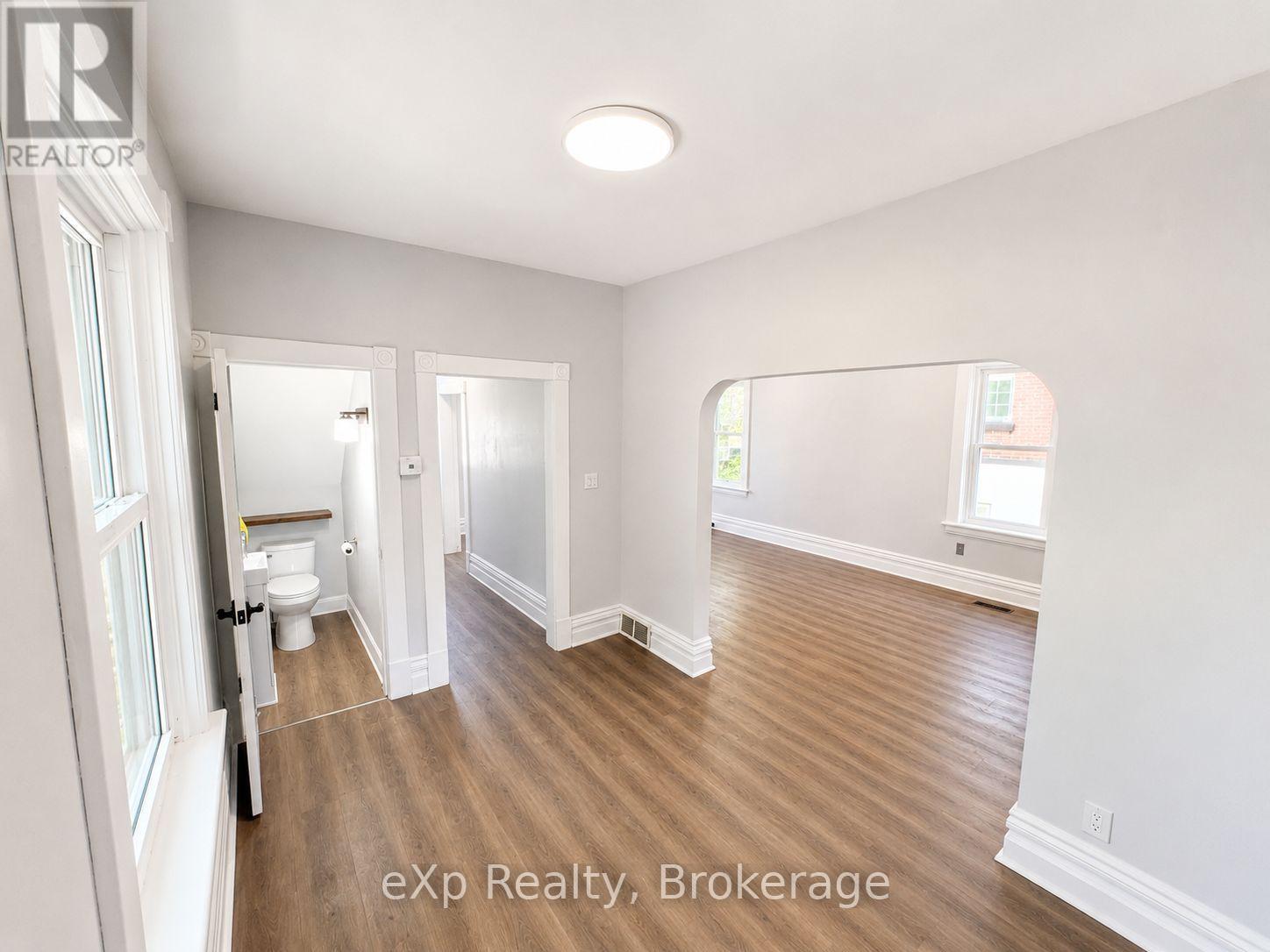 595 9TH STREET - 5