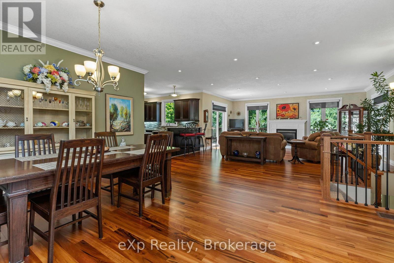 7 LIMBERT ROAD - Image 3