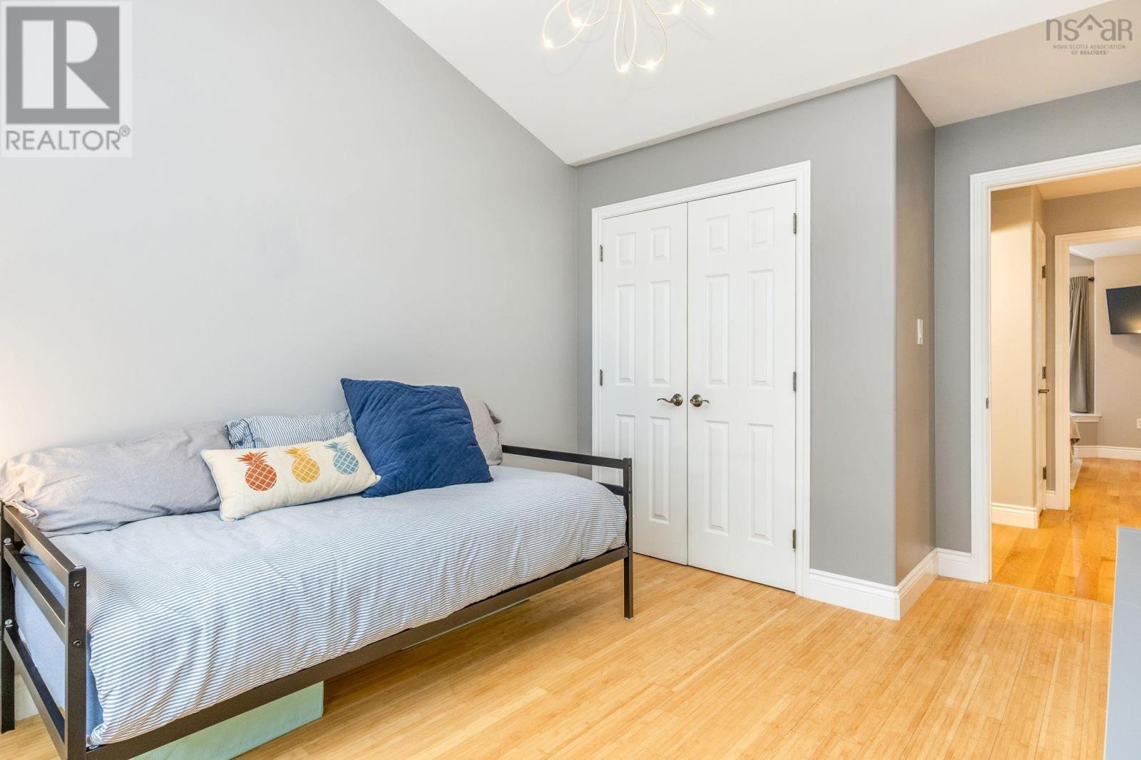 102 Larry Uteck Boulevard - 34