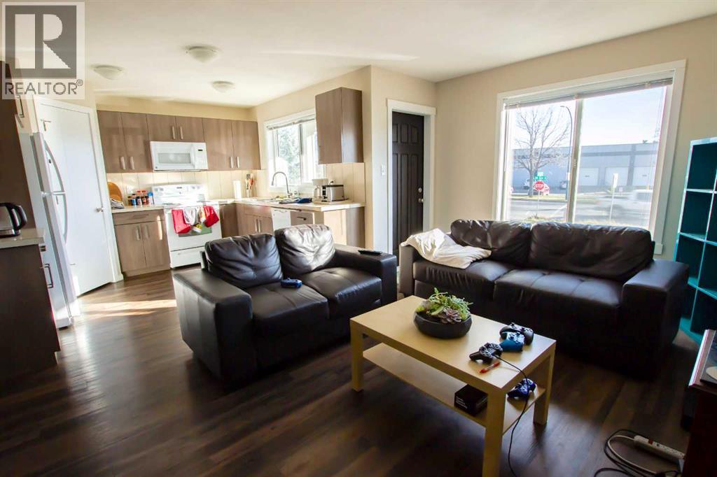 2931 28 Avenue S - 5