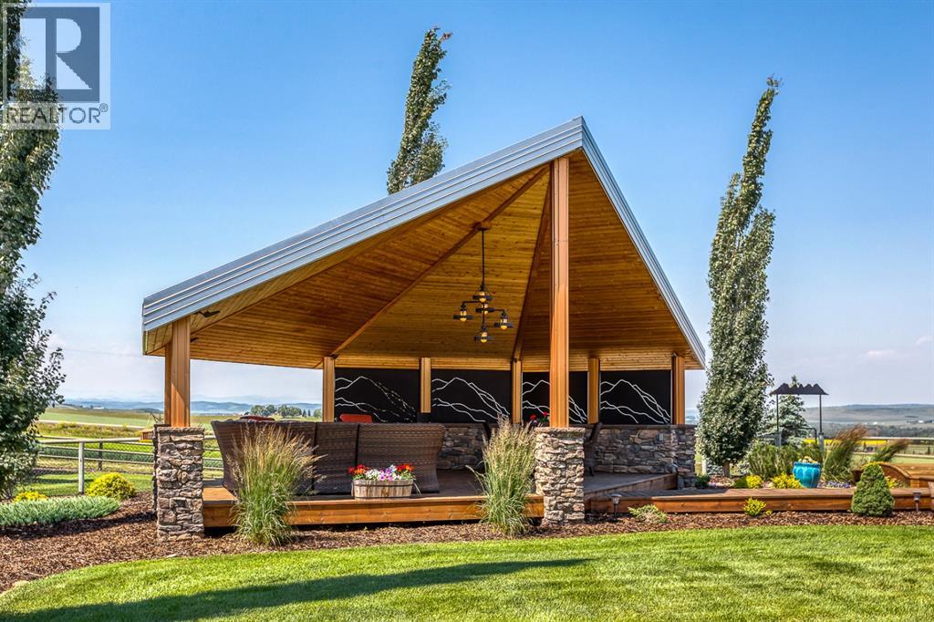 386038 64 Street W - 38