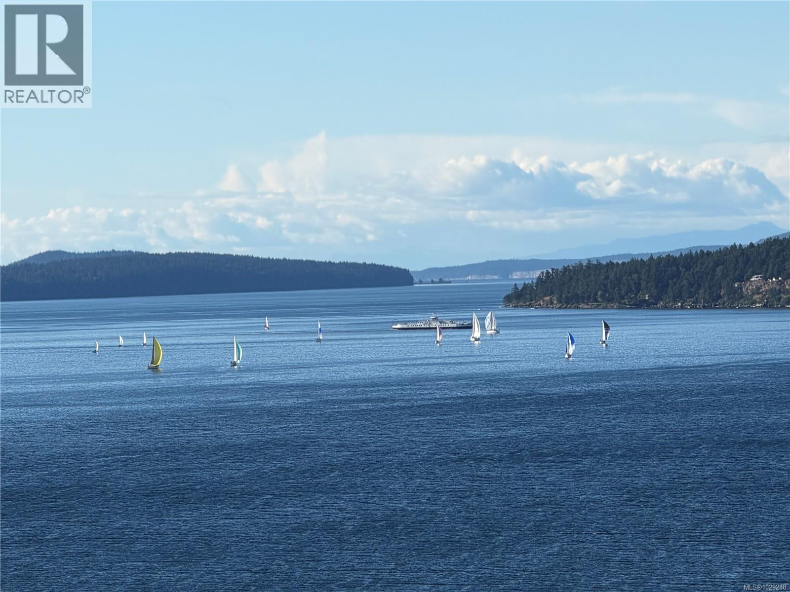  154 Narrows West Road, Salt Spring