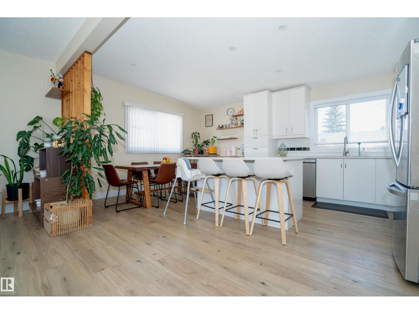 7807 132 AV NW - 6