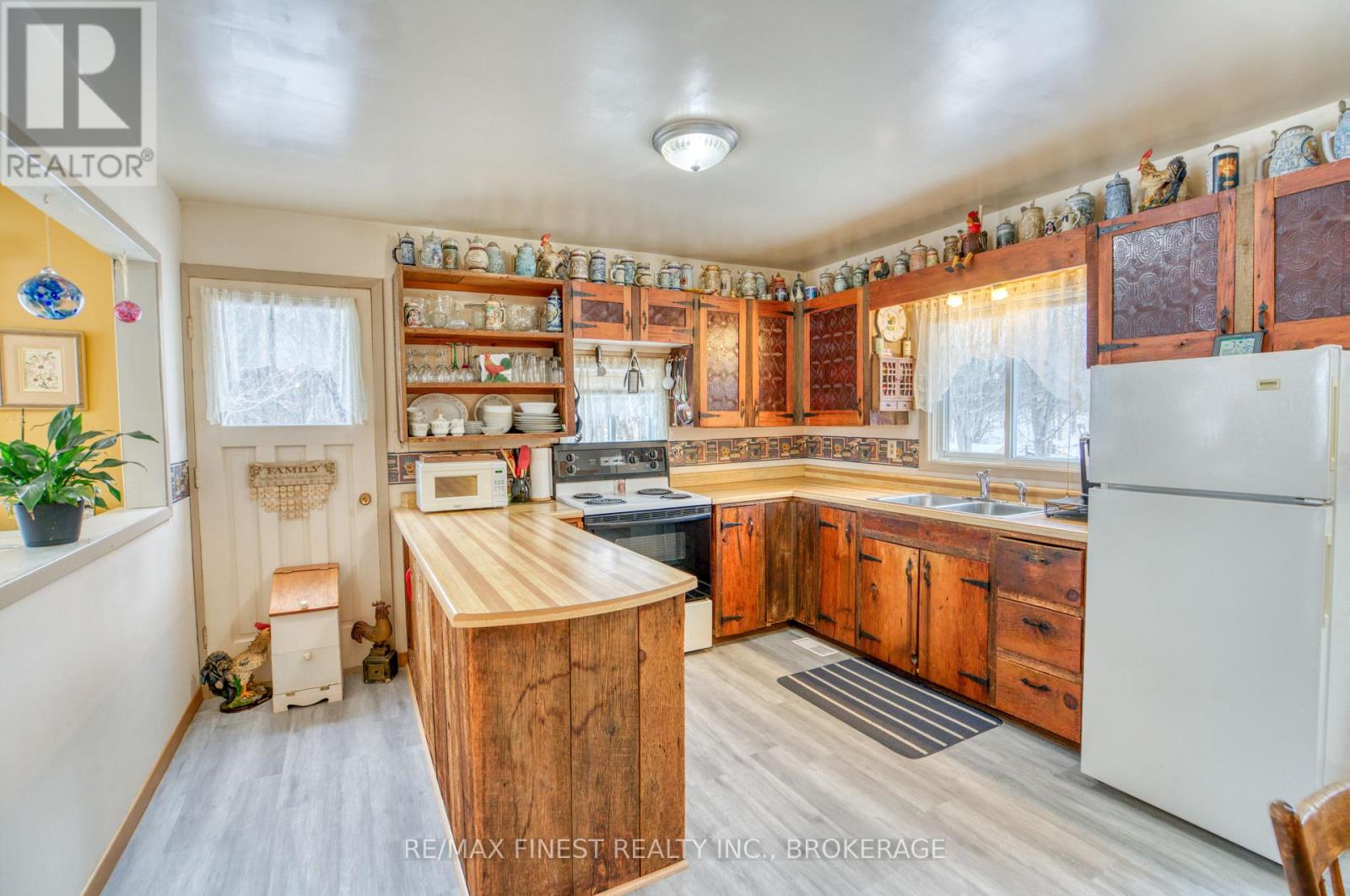 1182 CLEMENT ROAD - Image 10