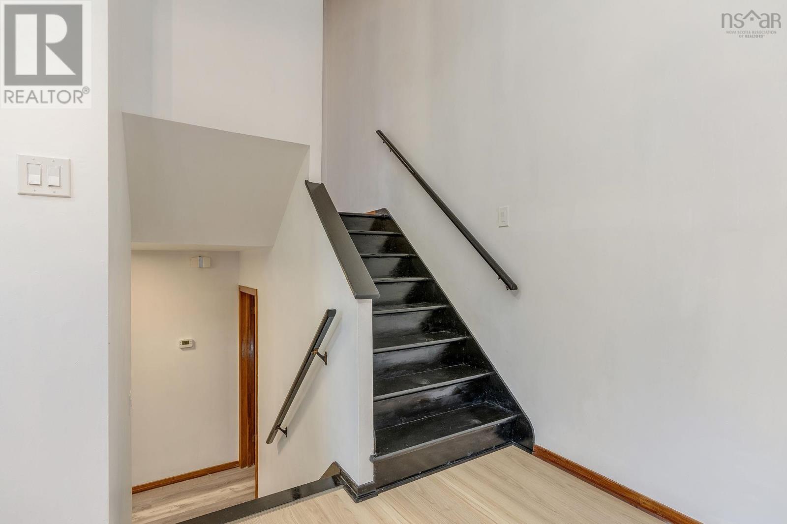 7 Palisade Place - 10